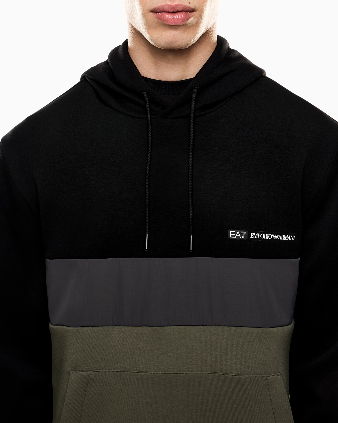 Sudadera con capucha de nailon y mezcla de viscosa Athletic Colour Block Diapositiva 4