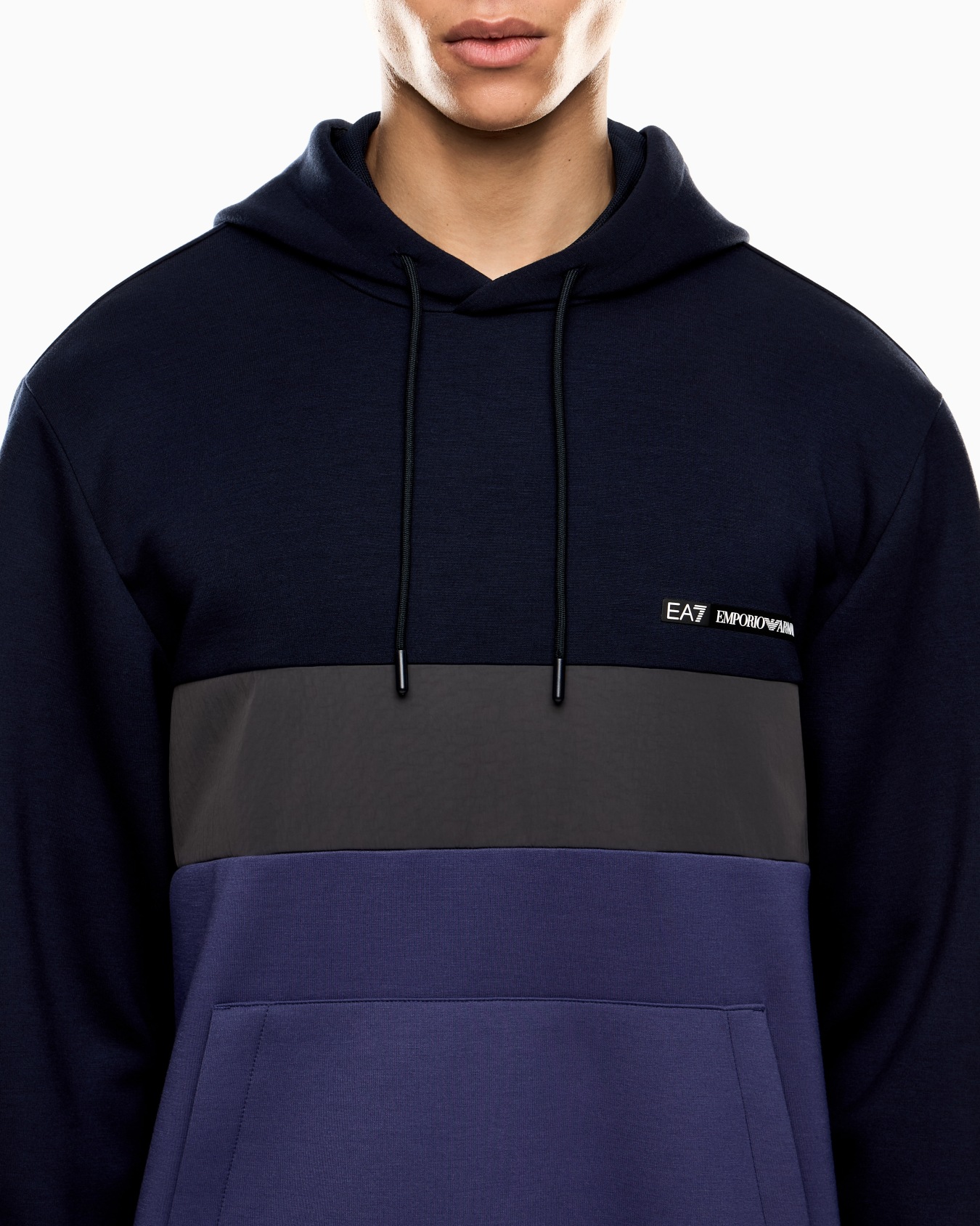 Sudadera con capucha de nailon y mezcla de viscosa Athletic Colour Block Diapositiva 4
