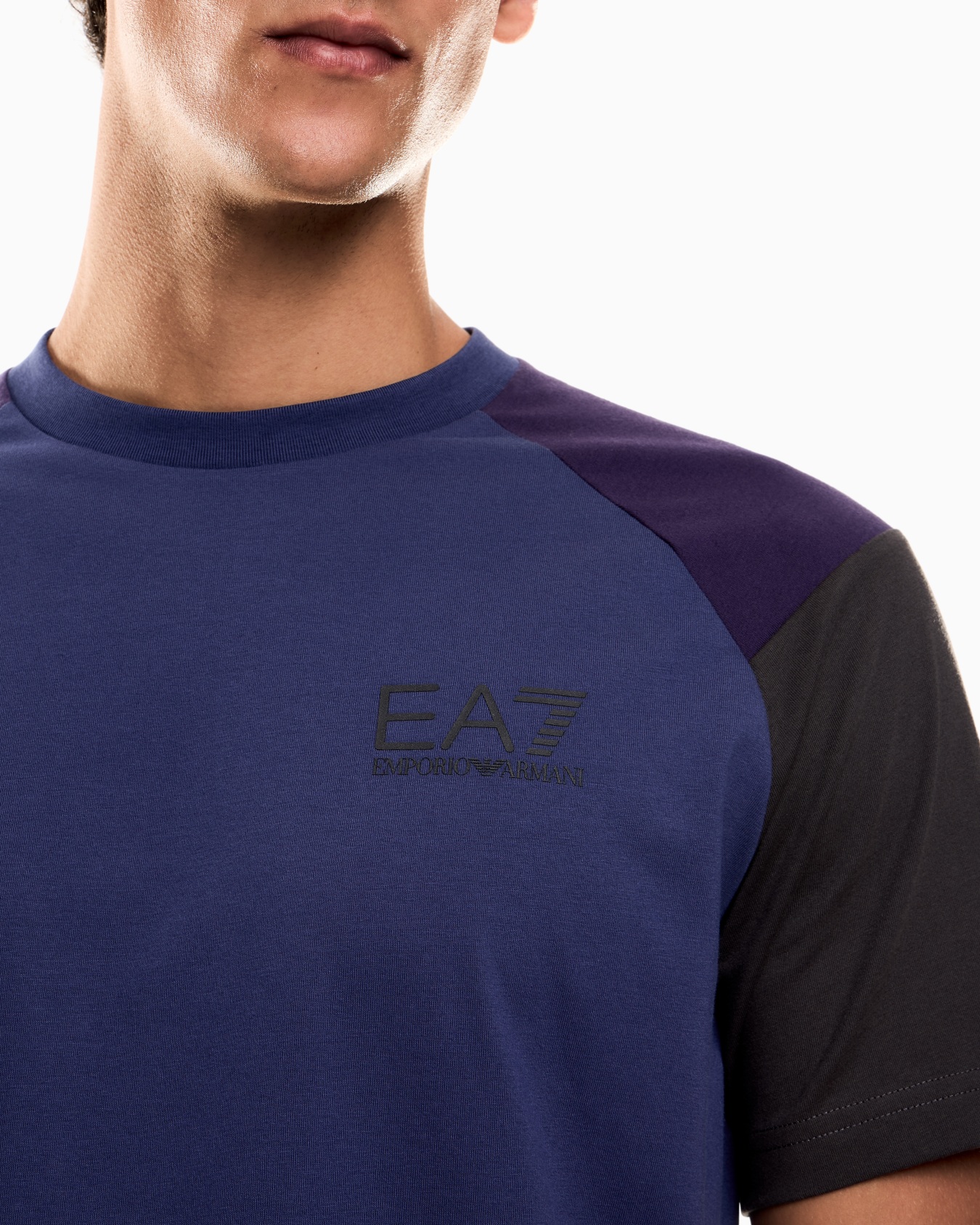 T-shirt girocollo Athletic Colour Block in misto cotone organico ASV Slide 4