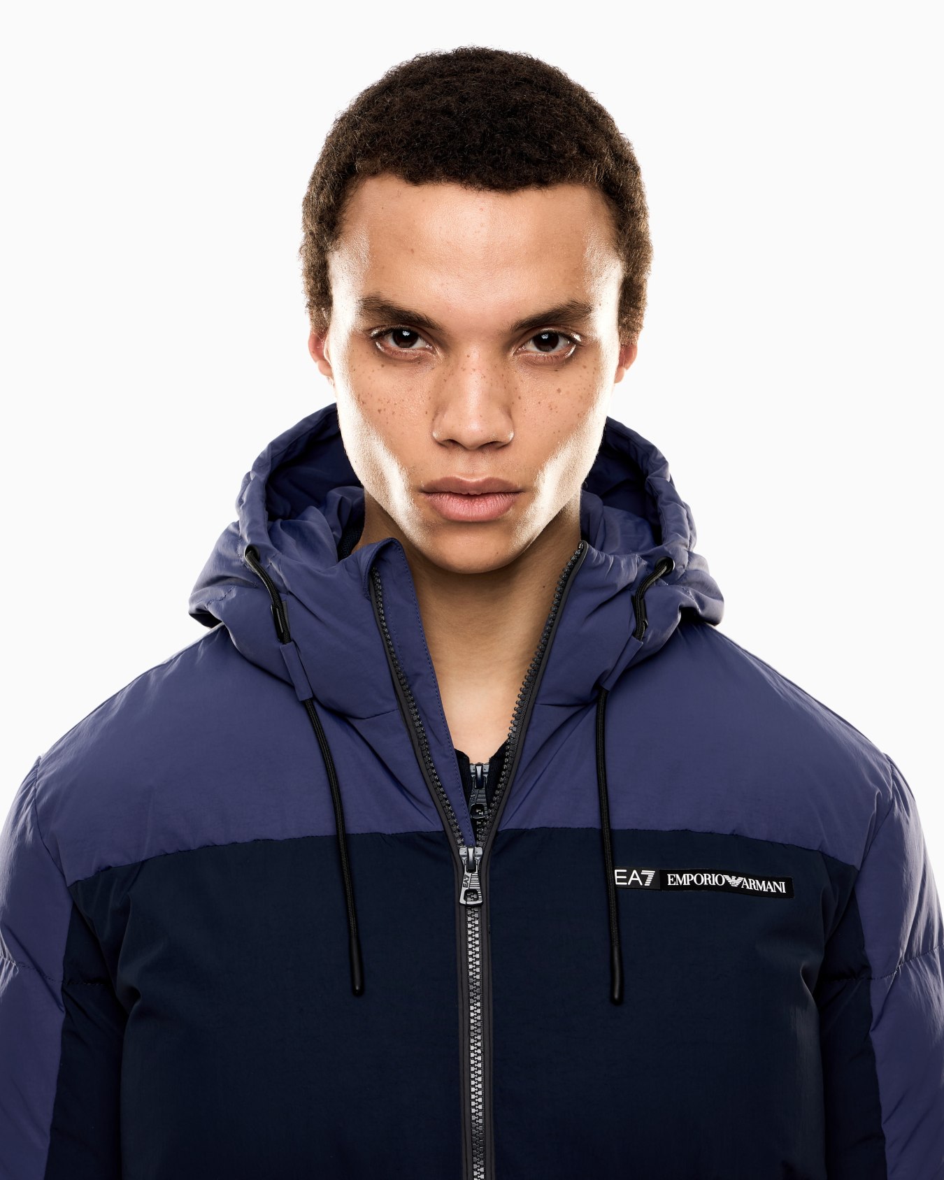 Chaqueta de nailon Athletic Colour Block Diapositiva 4