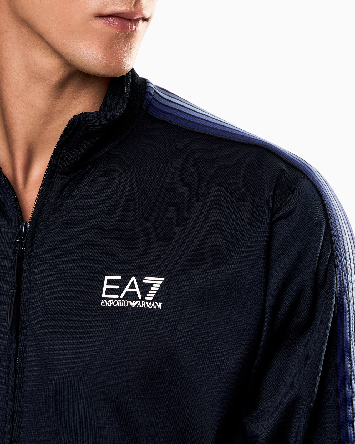 ASV 7 Lines tracksuit in recycled technical fabric Slide 3