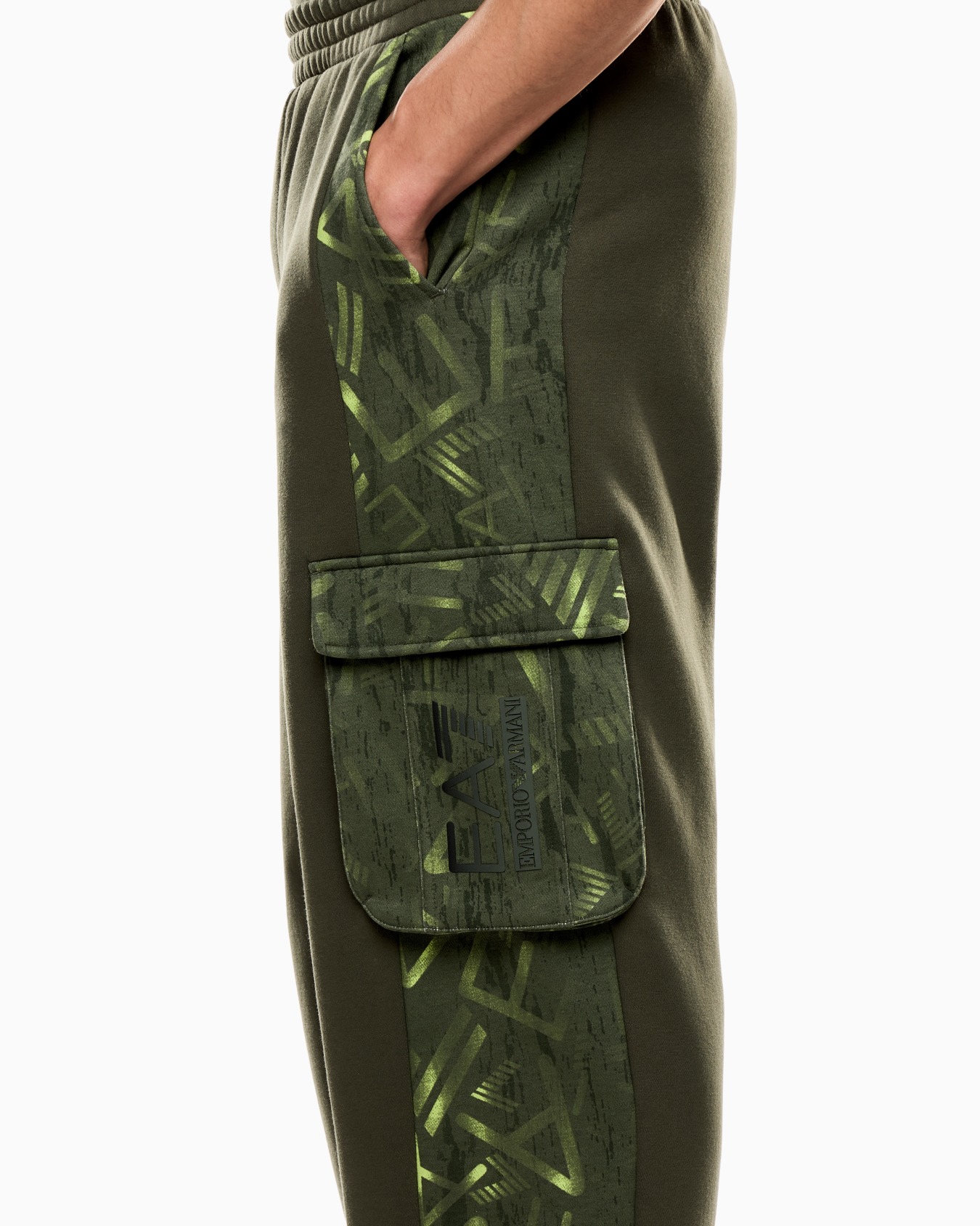 Pantalon cargo Graphic Series en jersey de coton Diapositive 4