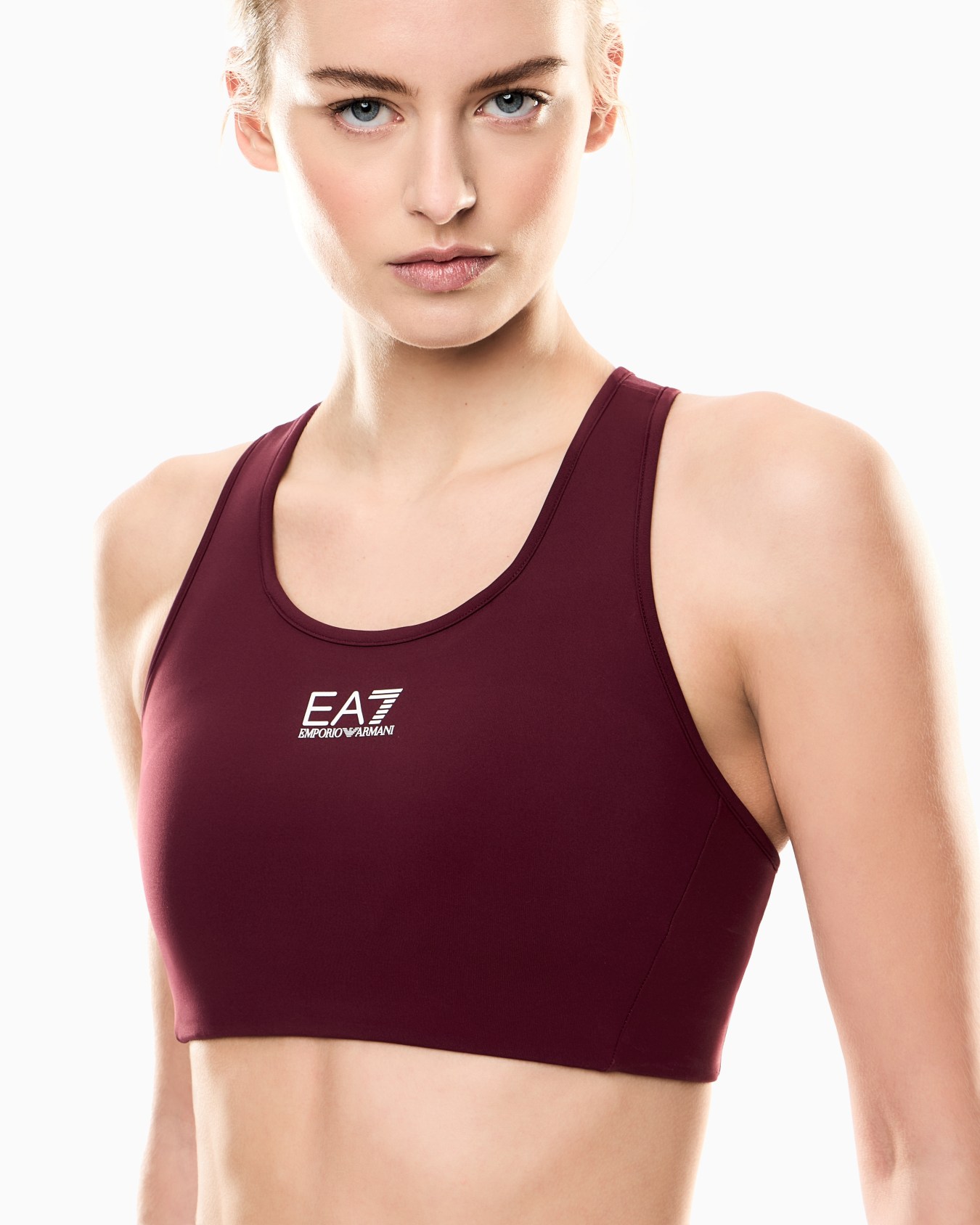 Dynamic Athlete sports bra in VIGOR7 technical fabric Slide 4