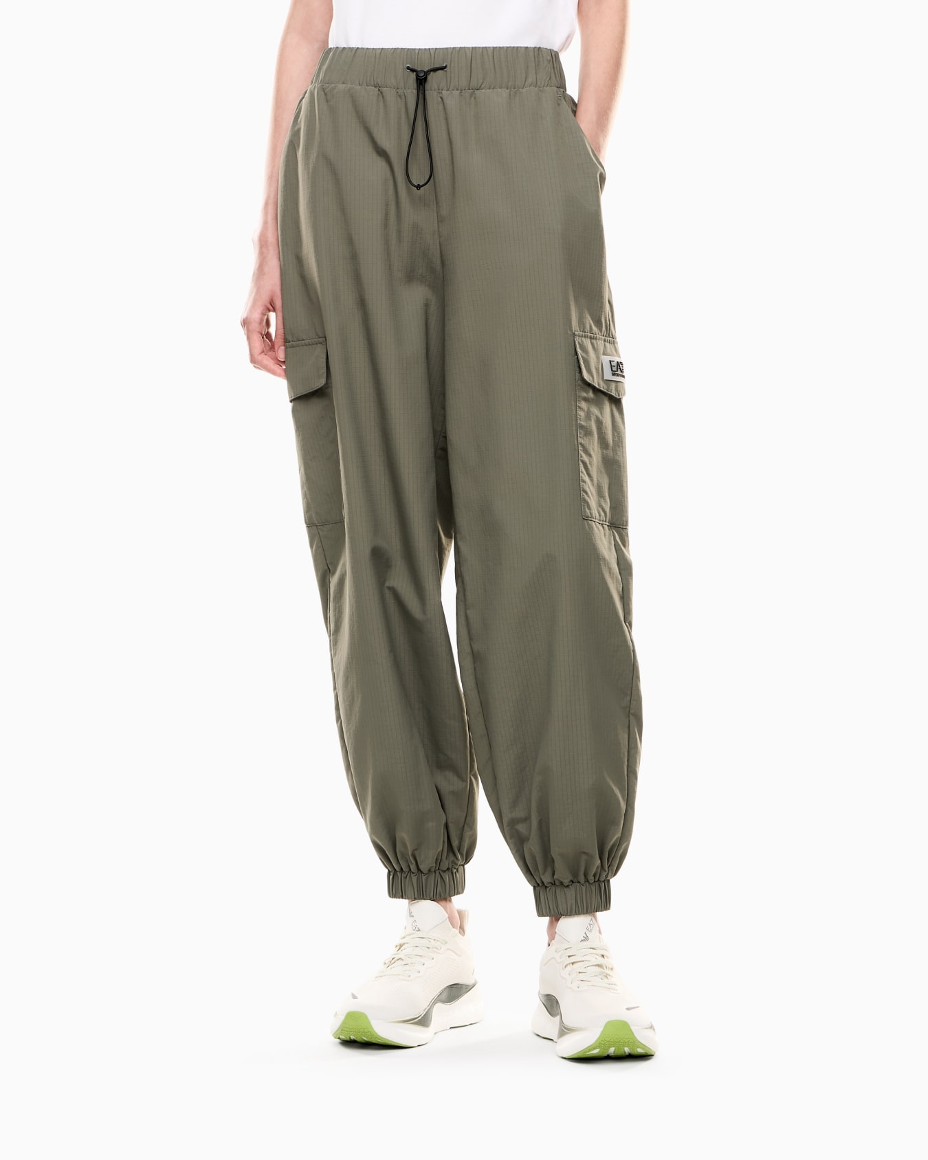 Contemporary Sport カーゴパンツ ナイロン スライドする 3
