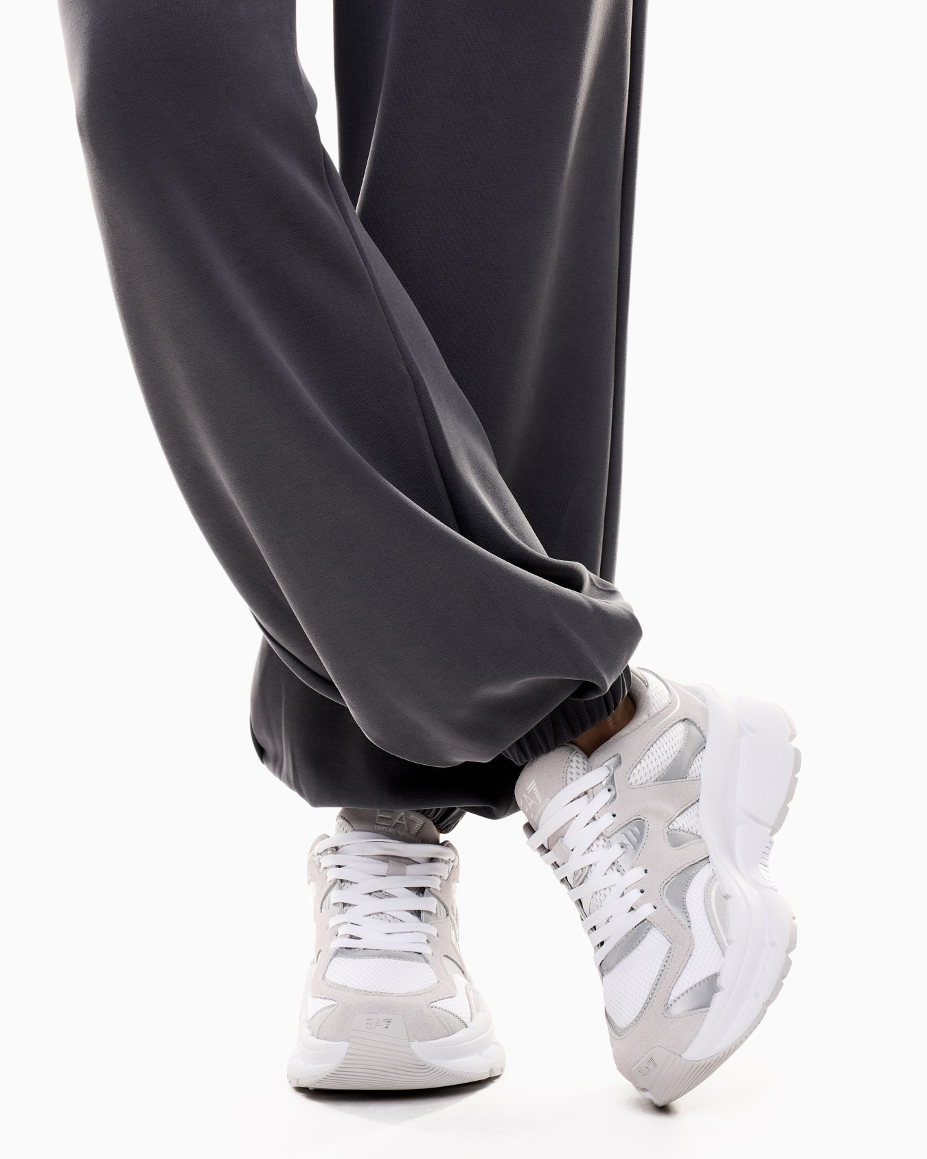Pantalones de chándal de interlock de modal elástico Precious Diapositiva 4