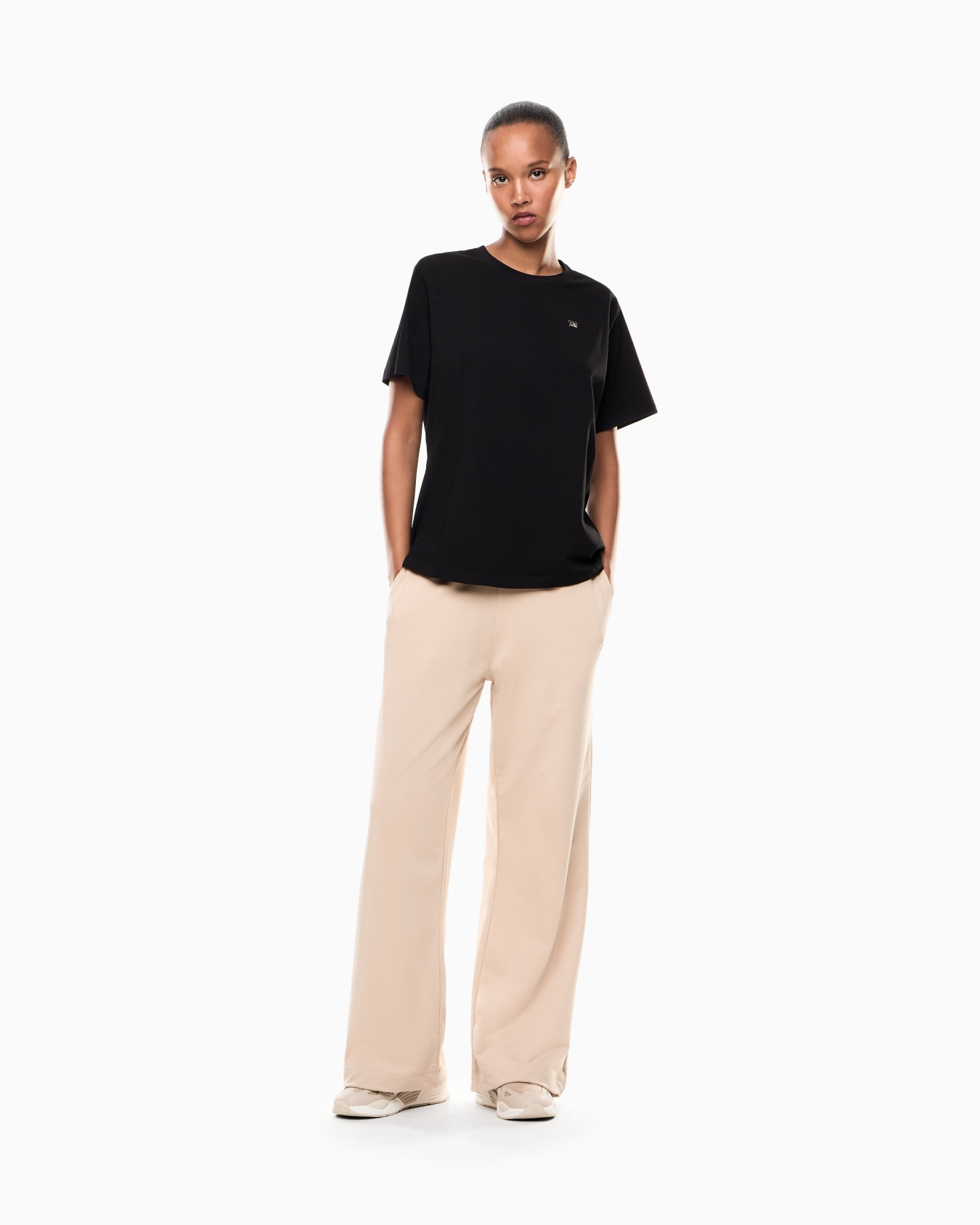 Core Lady short-sleeved T-shirt in stretch cotton jersey Slide 1