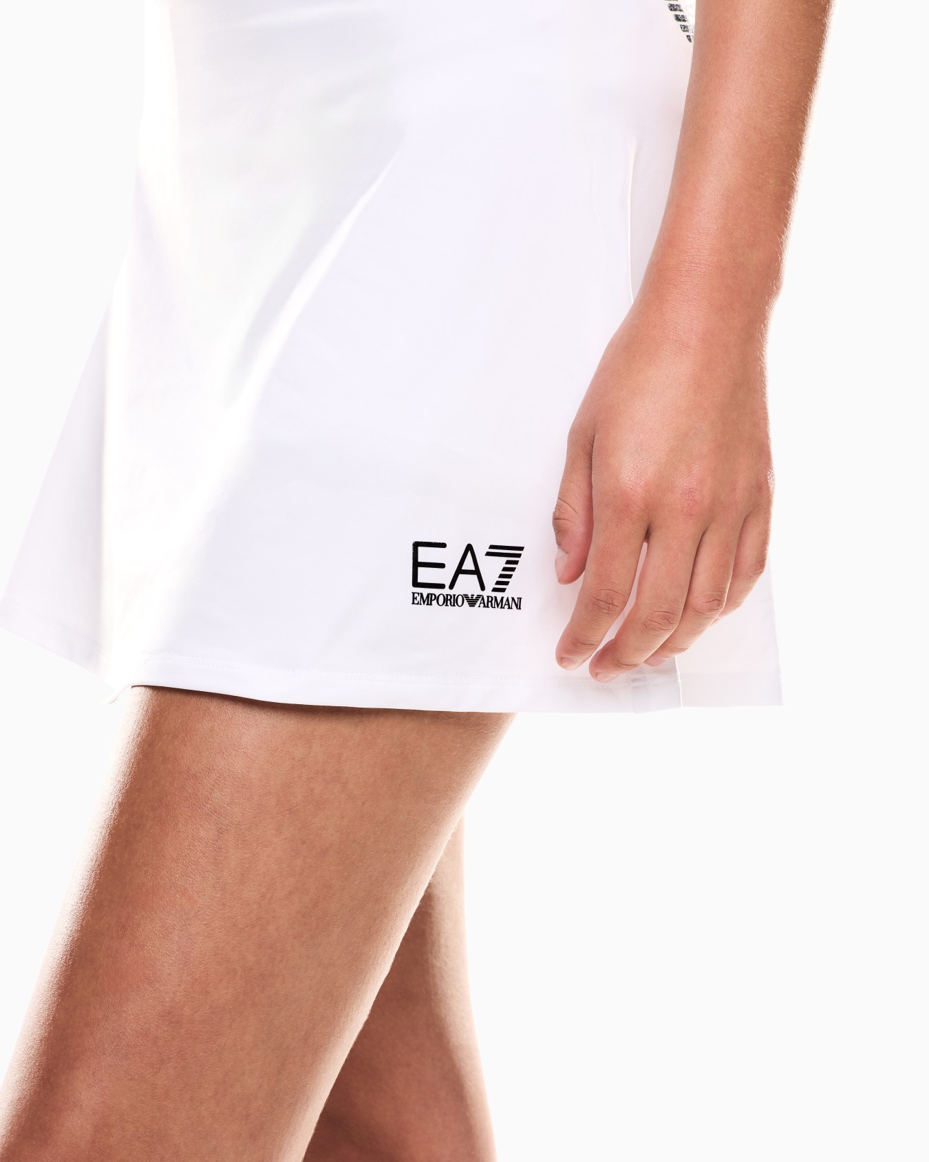 Tennis Pro mini skirt in VENTUS7 technical fabric Slide 4