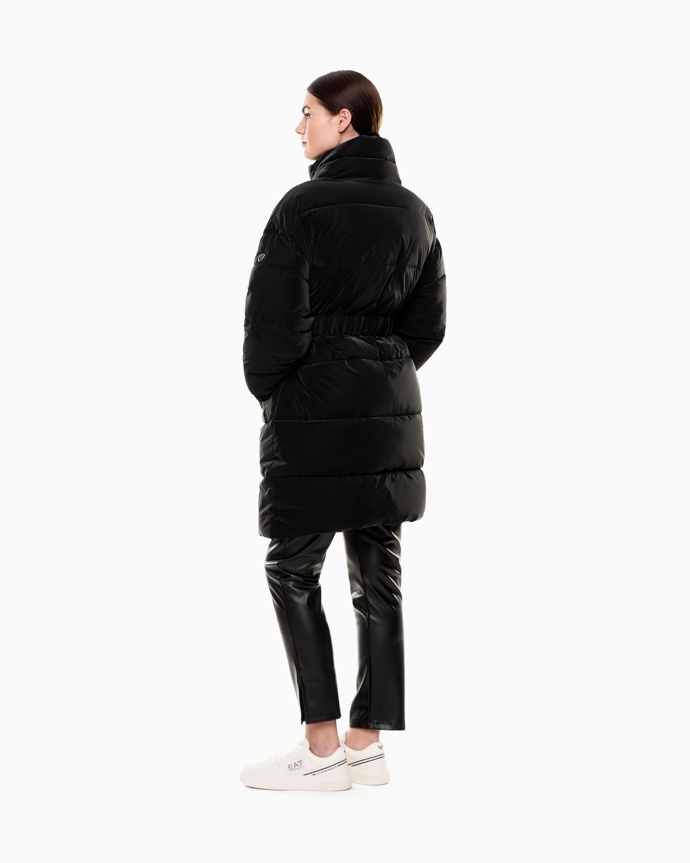 Veste longue matelassée en nylon avec ceinture Diapositive 2