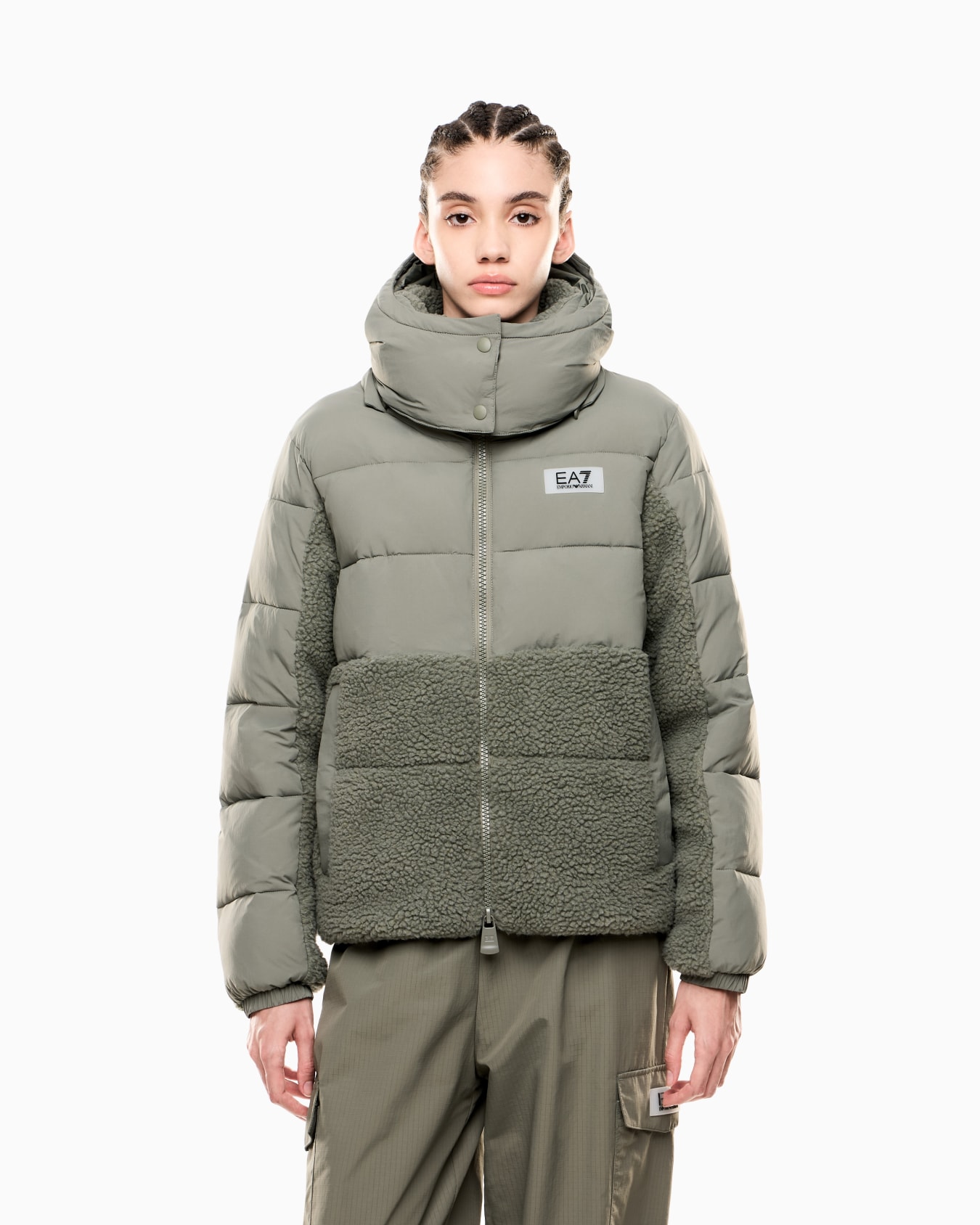 Nylon padded jacket with teddy-effect fabric details Slide 3