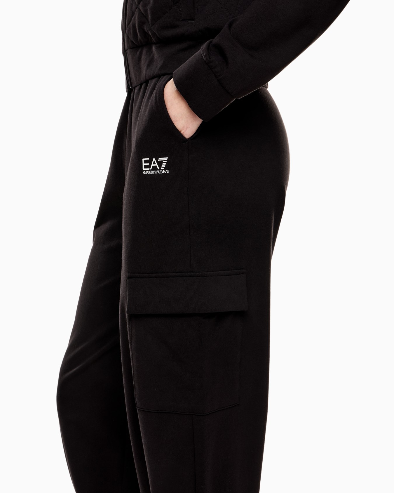 Stretch cotton tracksuit with cargo trousers Slide 4