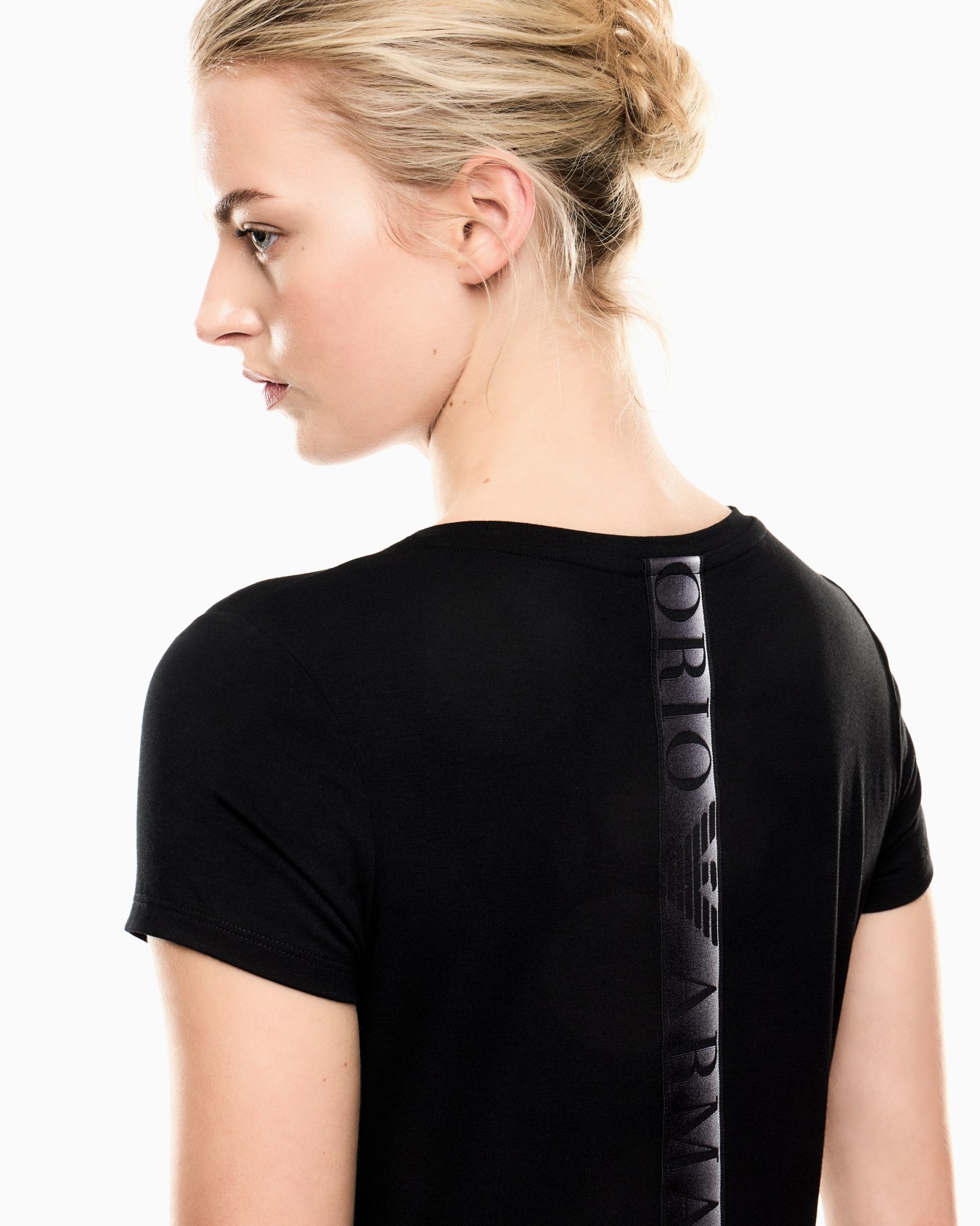 Dynamic Athlete crew-neck T-shirt in Natural VENTUS7 technical fabric Slide 4