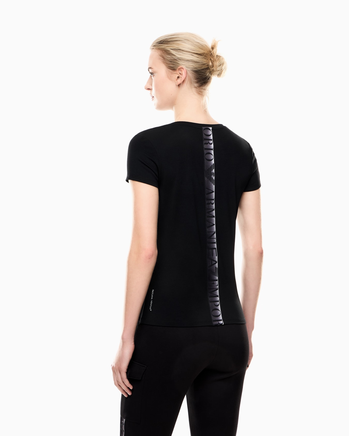 Dynamic Athlete crew-neck T-shirt in Natural VENTUS7 technical fabric Slide 2