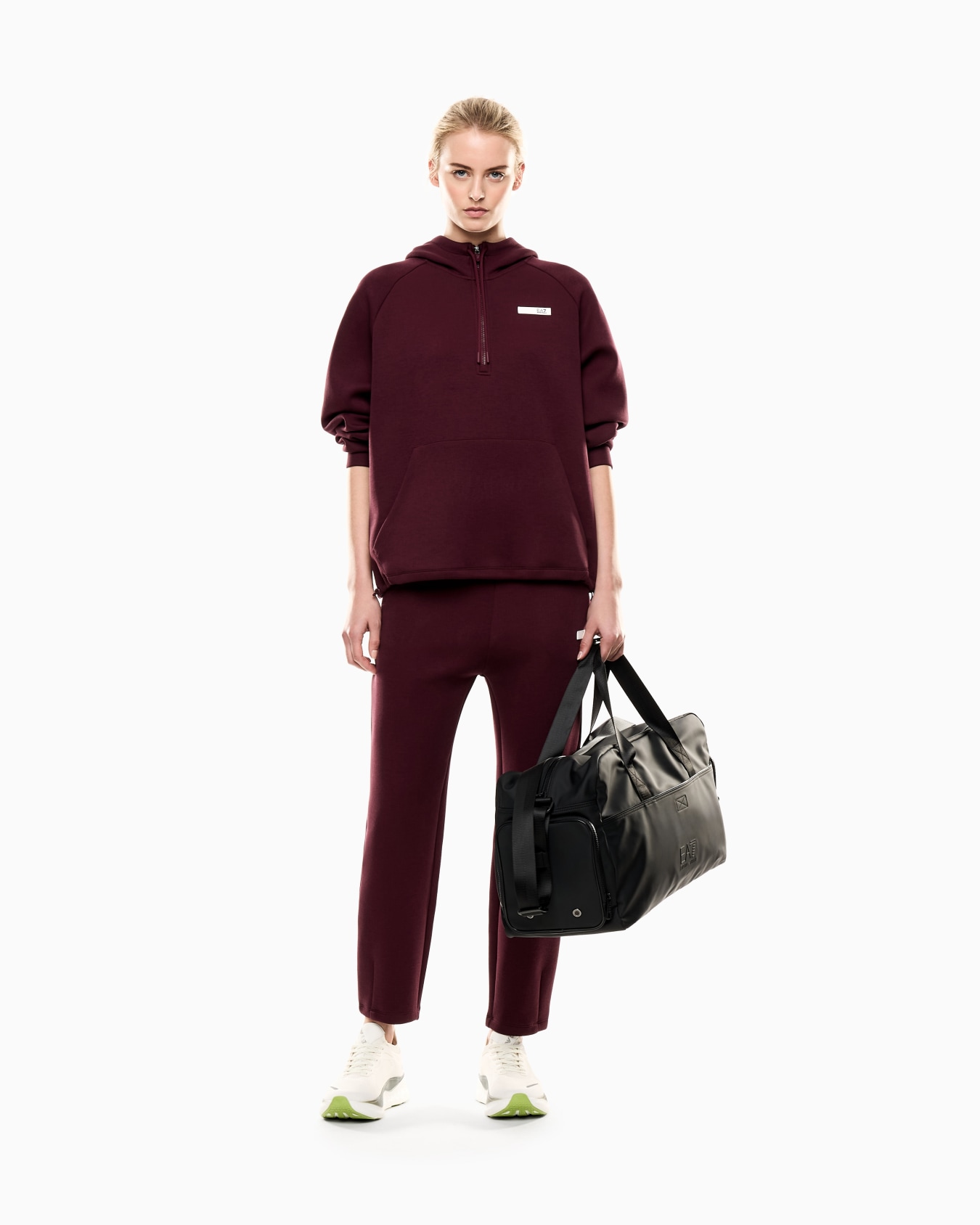Dynamic Athlete trousers in Natural VENTUS7 technical fabric Slide 1
