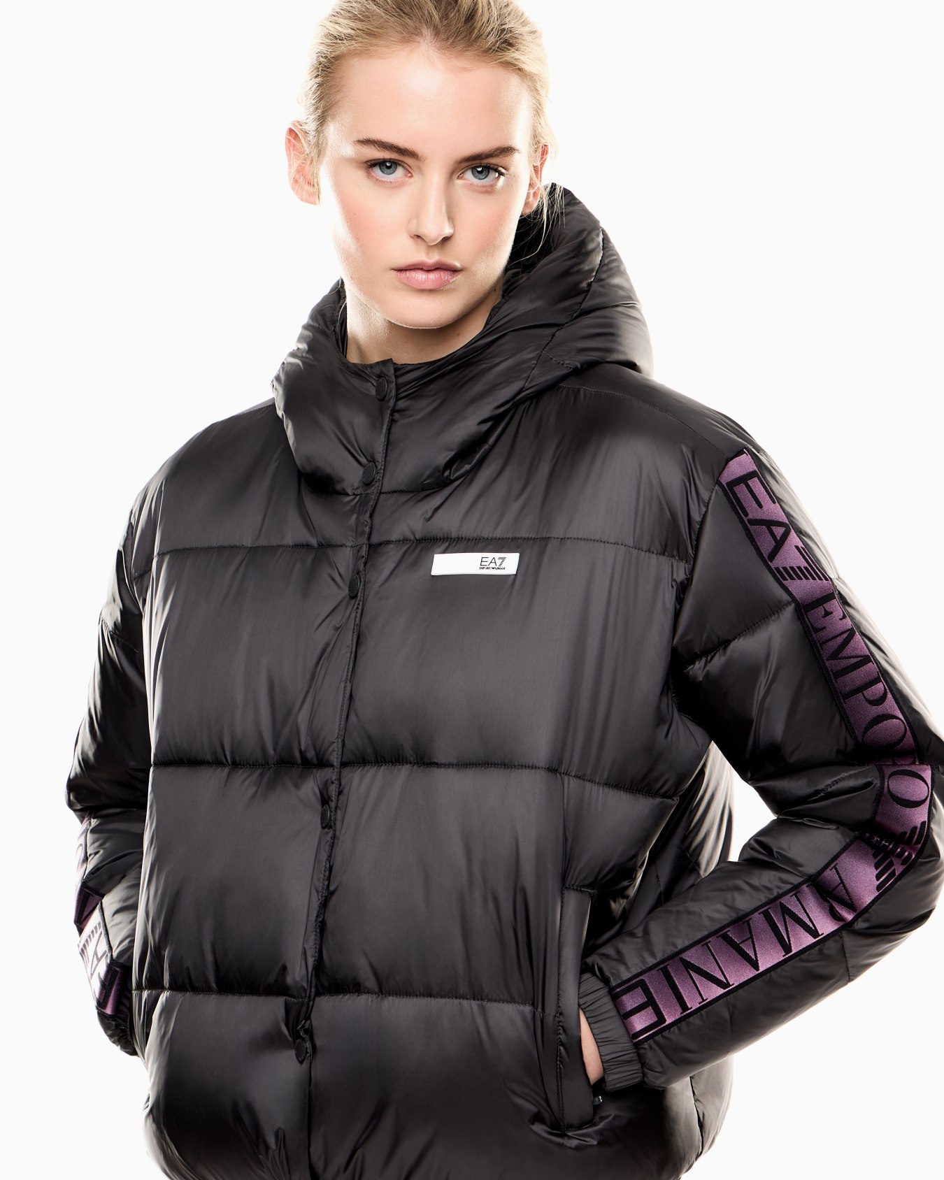 Dynamic Athlete hooded jacket in Natural VENTUS7 technical fabric Slide 4