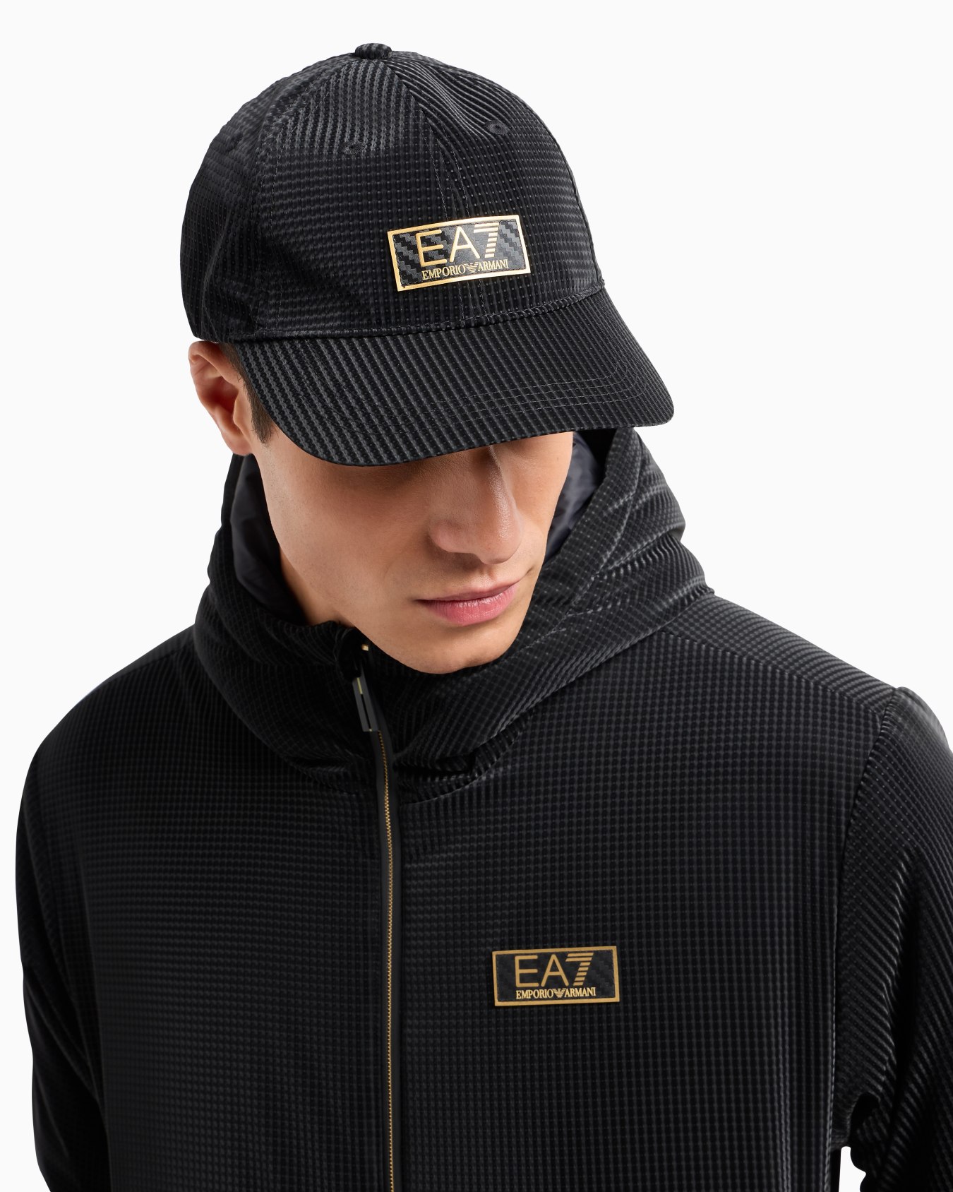 Baseball cap in damier-effect fabric Slide 2