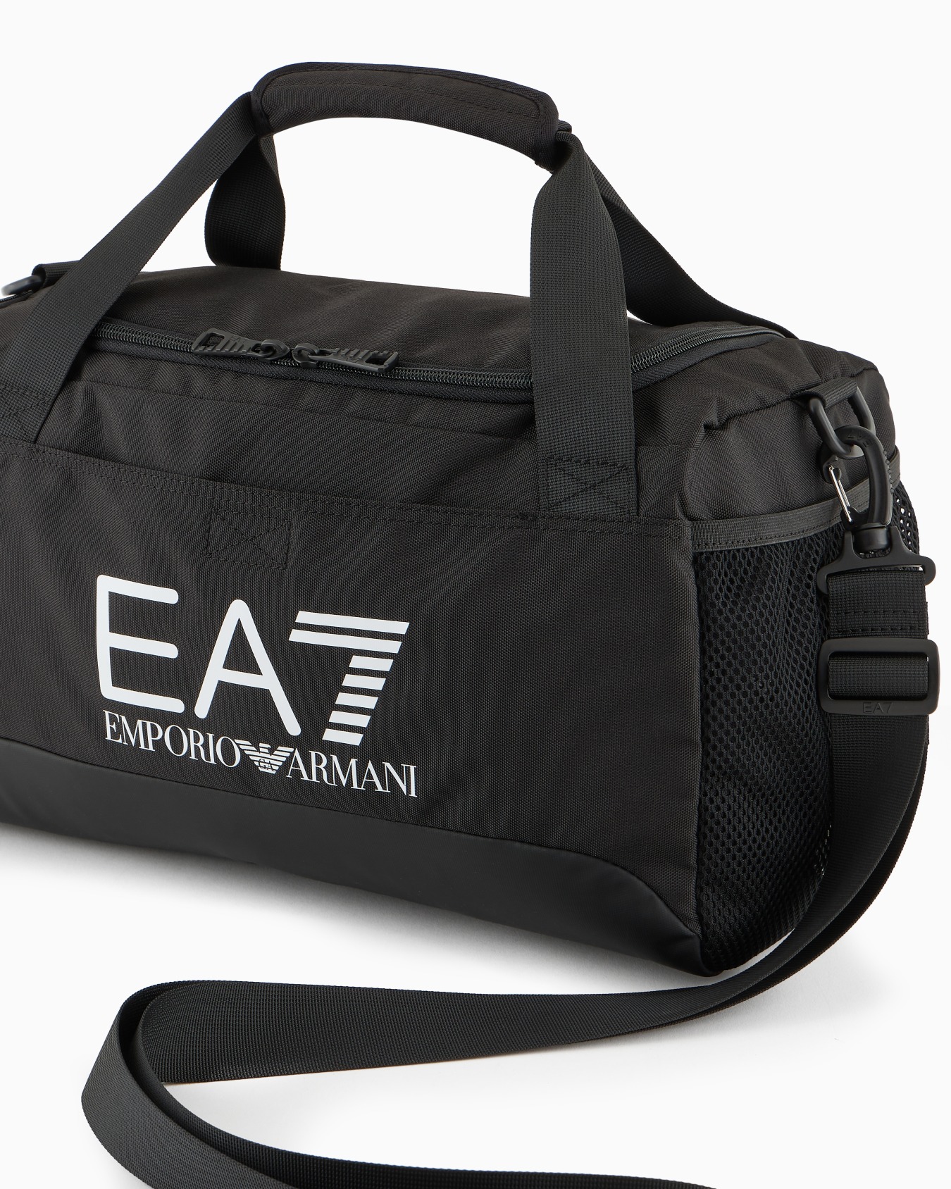 Small technical-fabric duffel bag with oversized logo Slide 4