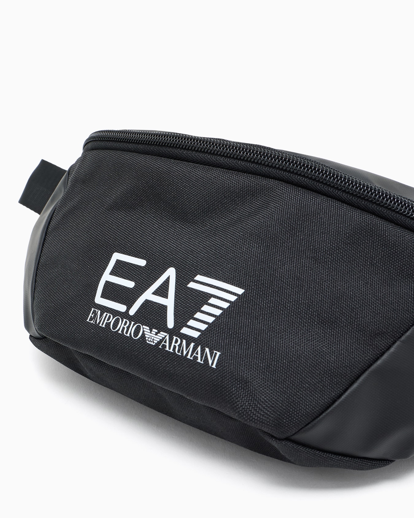 Train Core belt bag with EA7 logo Slide 4