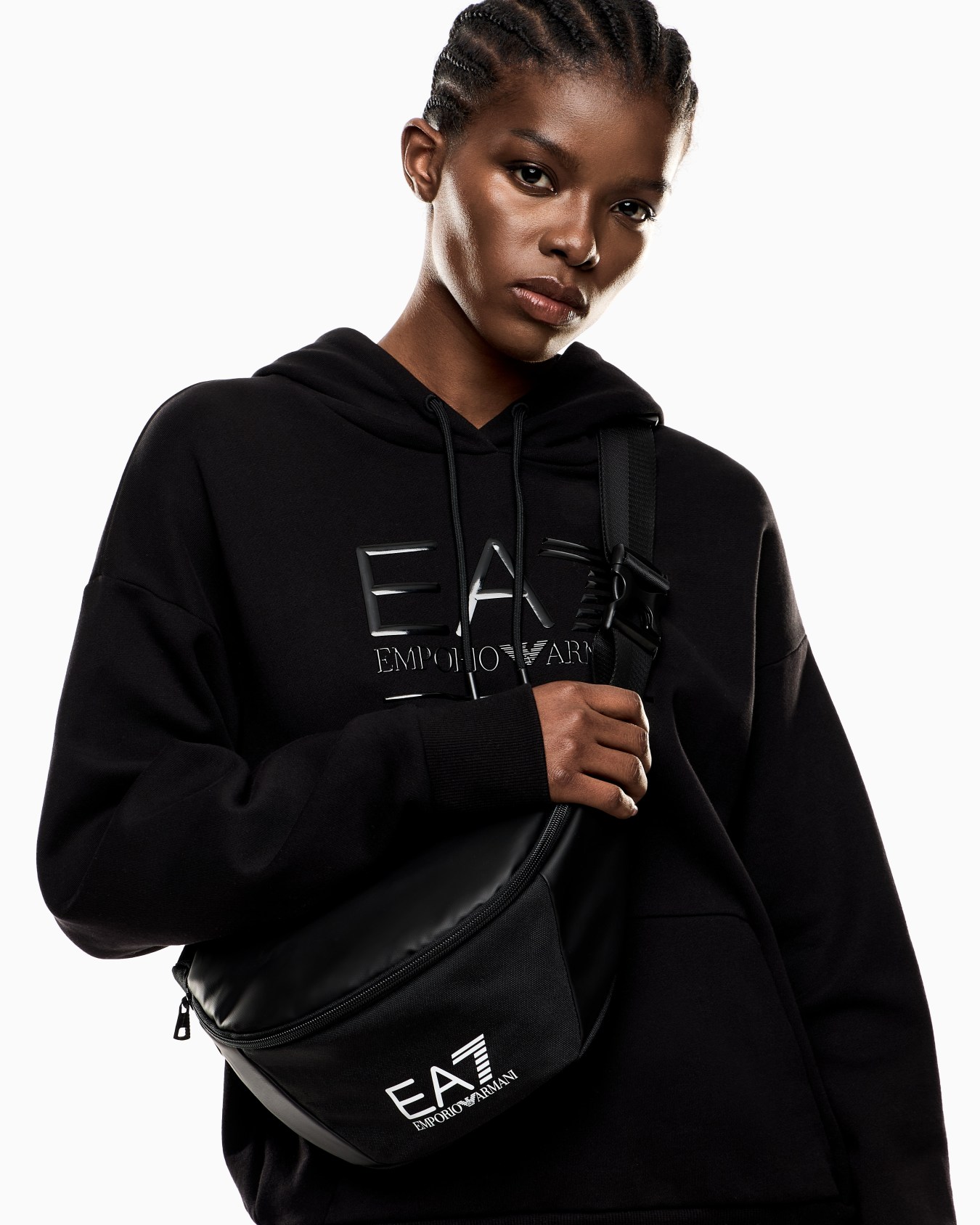 Train Core belt bag with EA7 logo Slide 6
