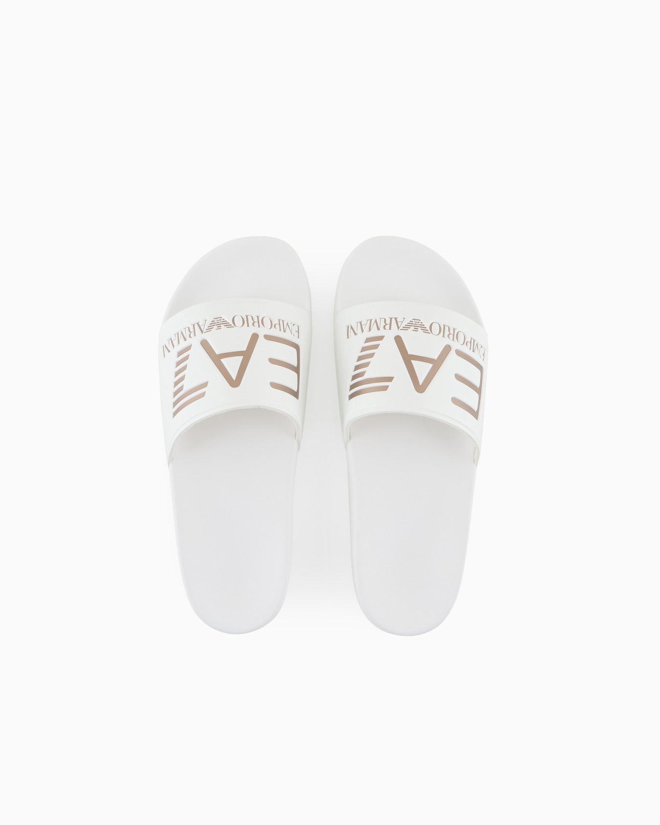 Claquettes avec grand logo Diapositive 2
