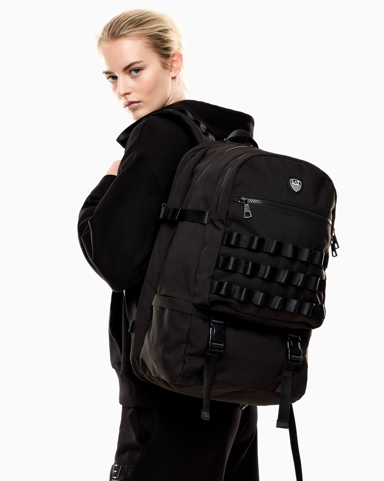 Technical-fabric round backpack Slide 6