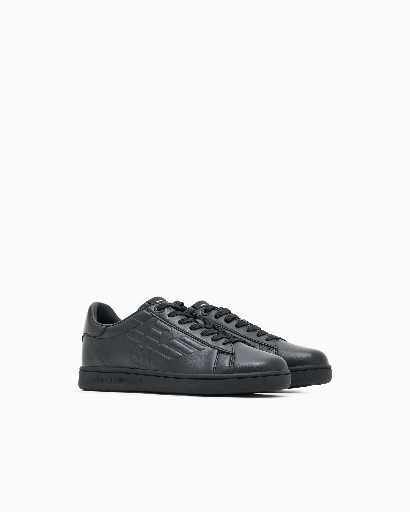 Classic CC sneakers  Slide 1