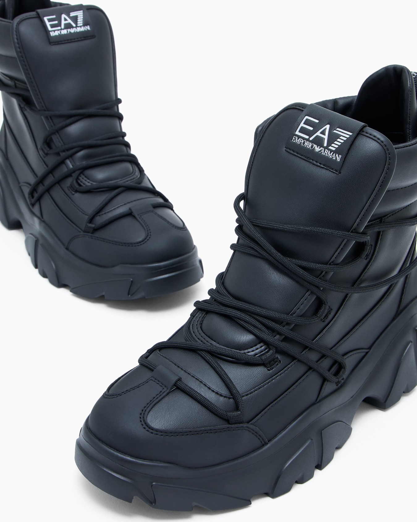 Flakes chunky-sole ankle boots Slide 4