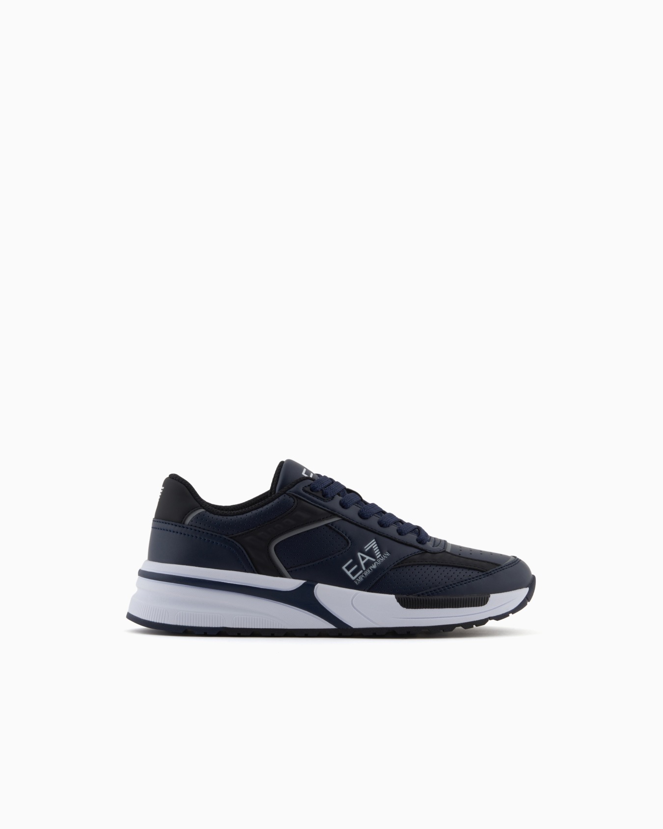 Carter sneakers Slide 0