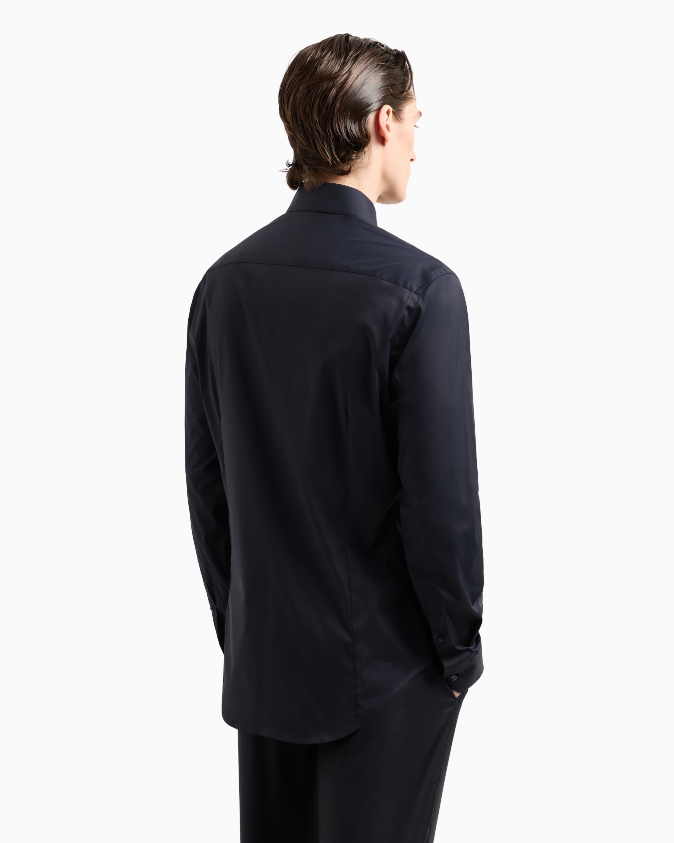 Camicia in tessuto stretch con collo classico con stecche Slide 2