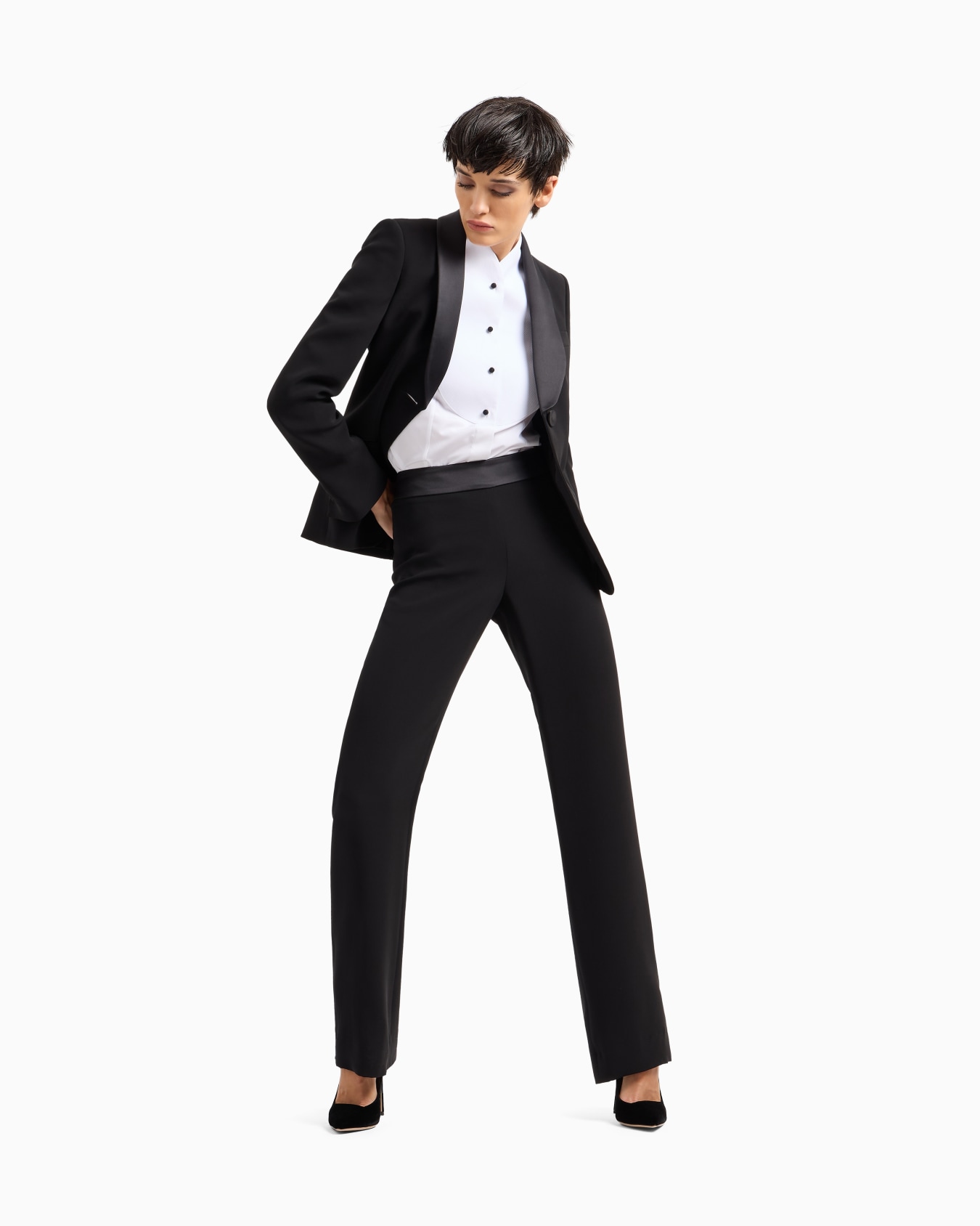 Pure silk crêpe tuxedo Slide 1