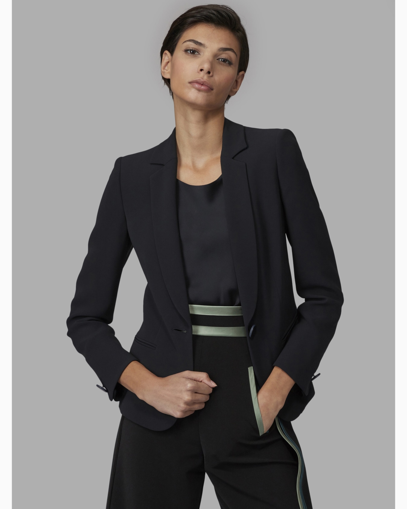 Mulberry silk single-breasted jacket Slide 6