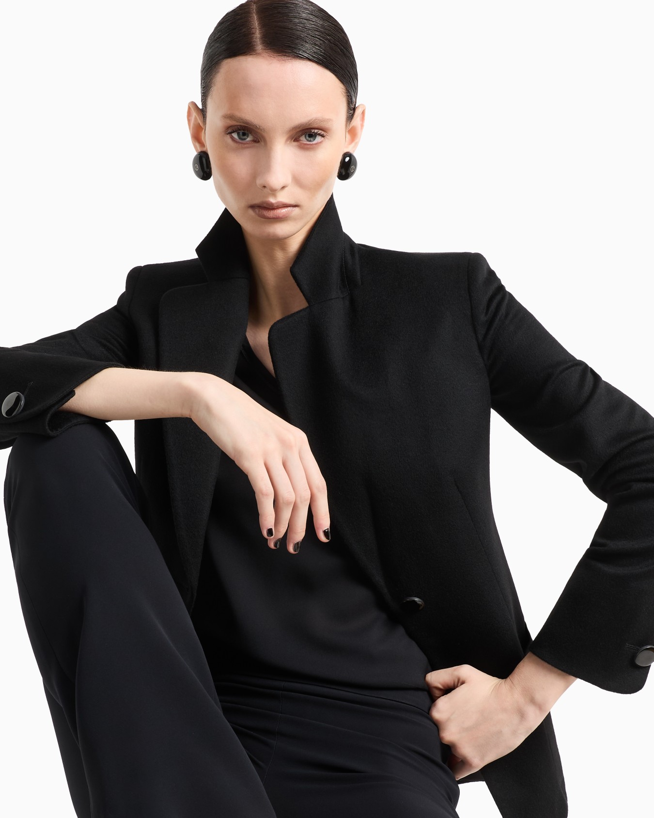 Wide-leg silk trousers Slide 5