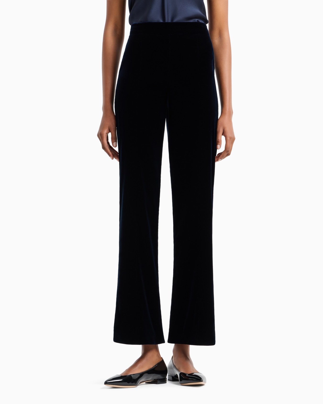 Cropped trousers in velvet スライドする 1