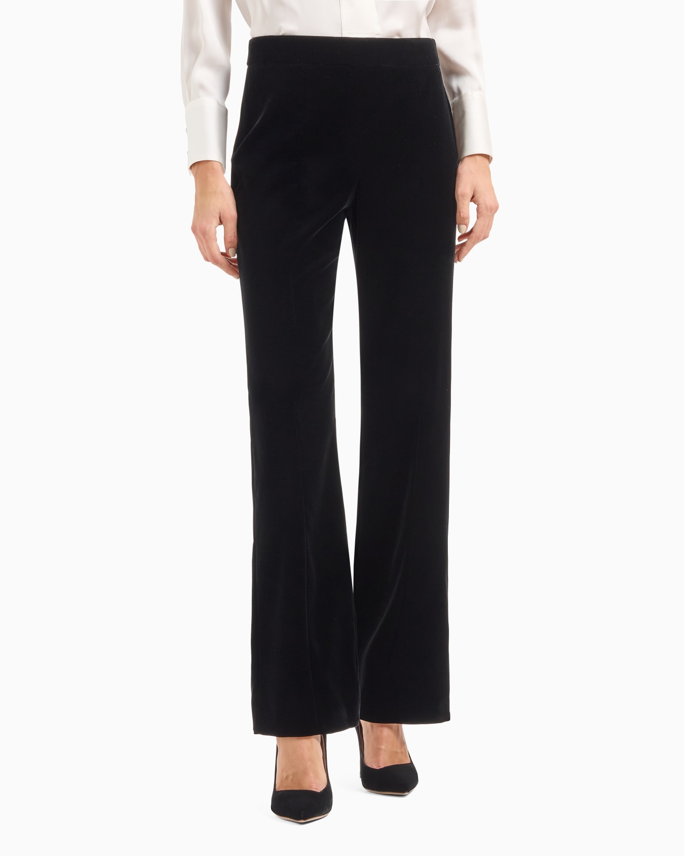 Cropped trousers in velvet スライドする 1