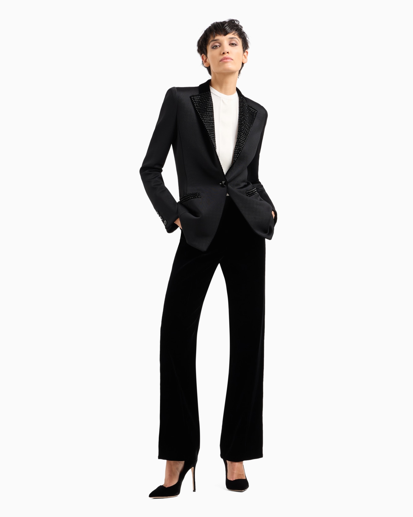 Cropped trousers in velvet スライドする 3