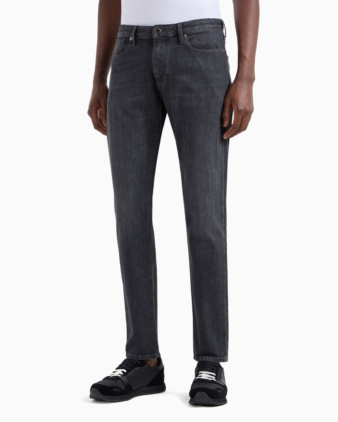 Vaqueros J06 slim fit de cómoda sarga denim jaspeada de 10 onzas Diapositiva 3