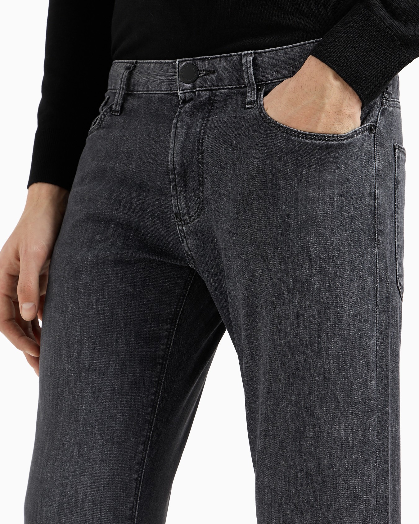 Jeans J06 in Slim Fit aus Denim 8 oz in Used-Wash-Optik Folie 4