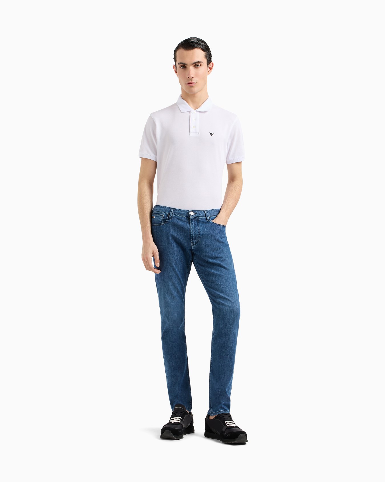 J06 Worn-effect wash, slim-fit, 8 oz denim jeans Slide 1
