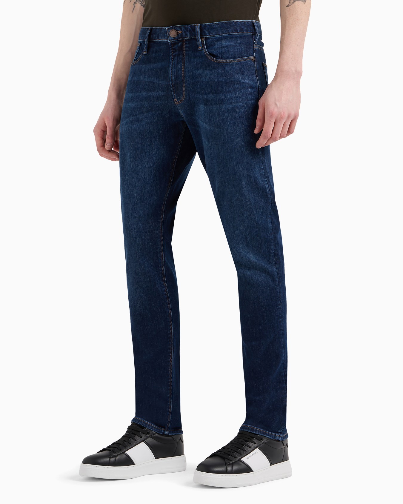 J06 Slim-fit, washed, 11.5 oz comfort-denim jeans Slide 3