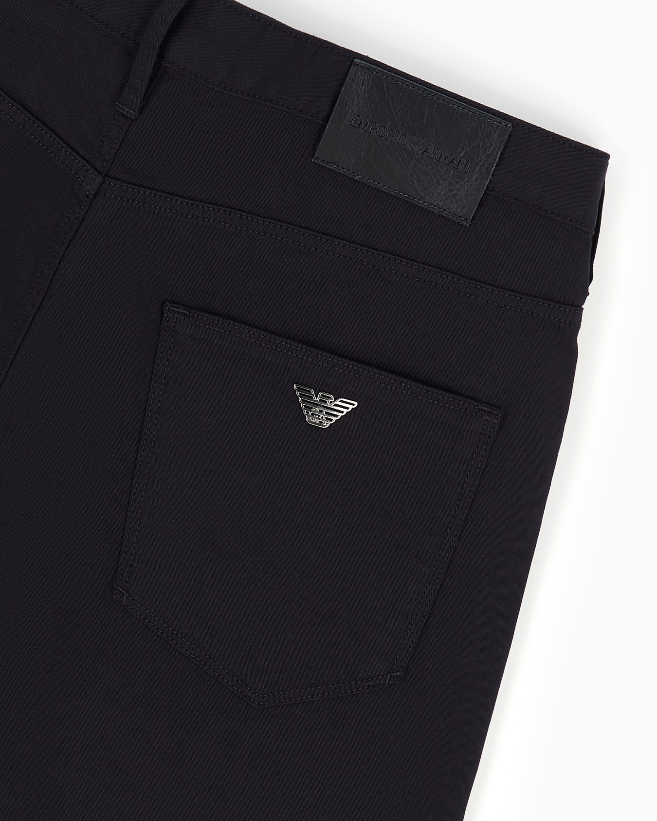 J06 Comfort stretch-gabardine, slim-fit trousers Slide 5