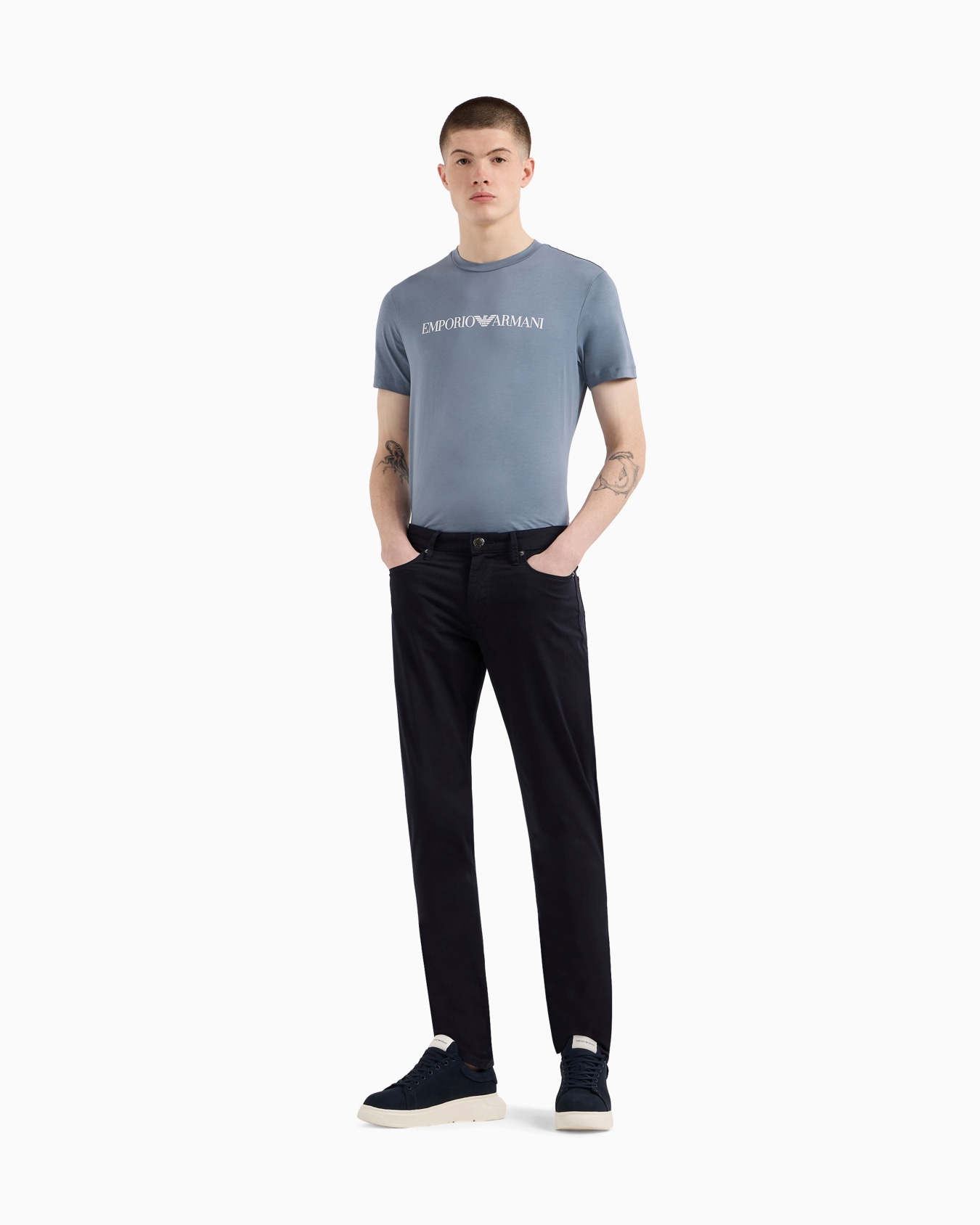 J06 Comfort stretch-gabardine, slim-fit trousers Slide 1