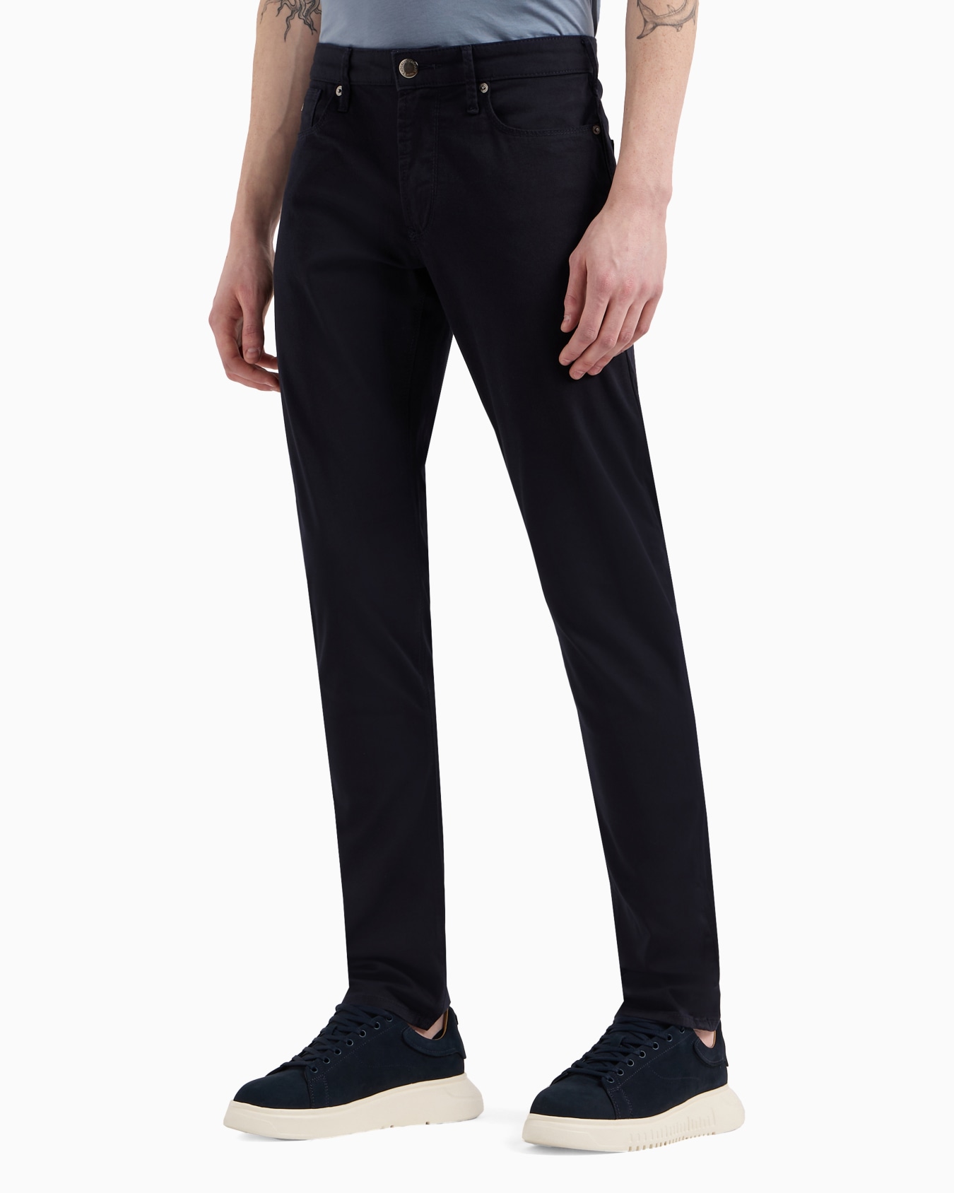 J06 Comfort stretch-gabardine, slim-fit trousers Slide 3