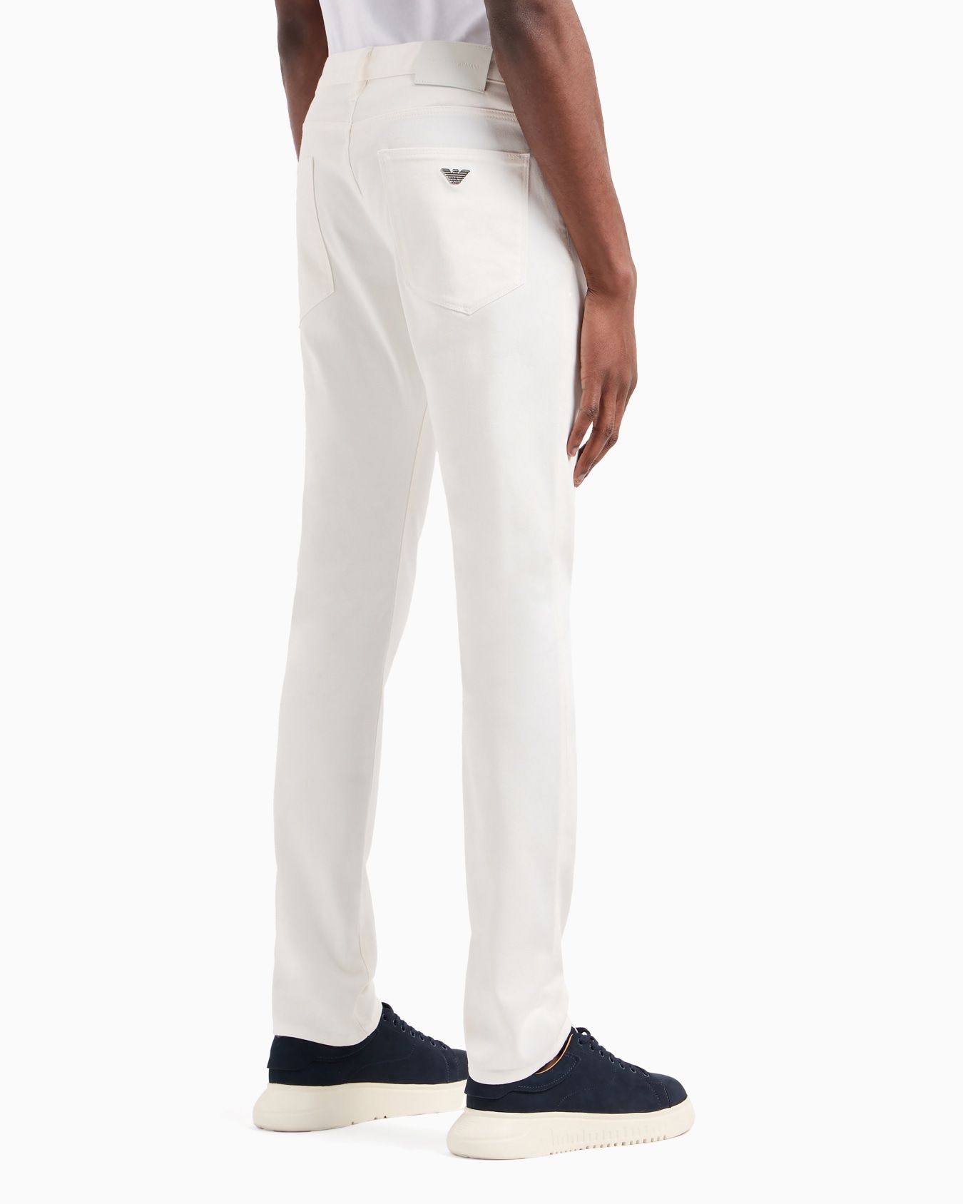 J06 Stretch-twill slim-fit trousers Slide 2