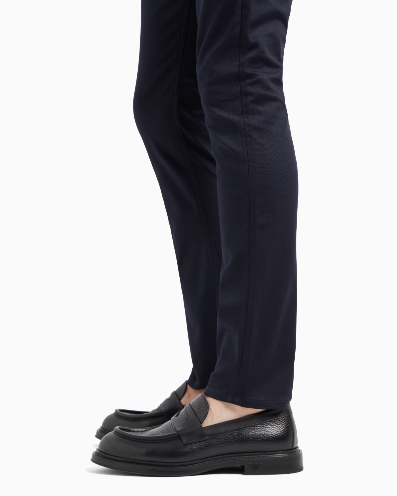 J06 Stretch-twill slim-fit trousers Slide 4