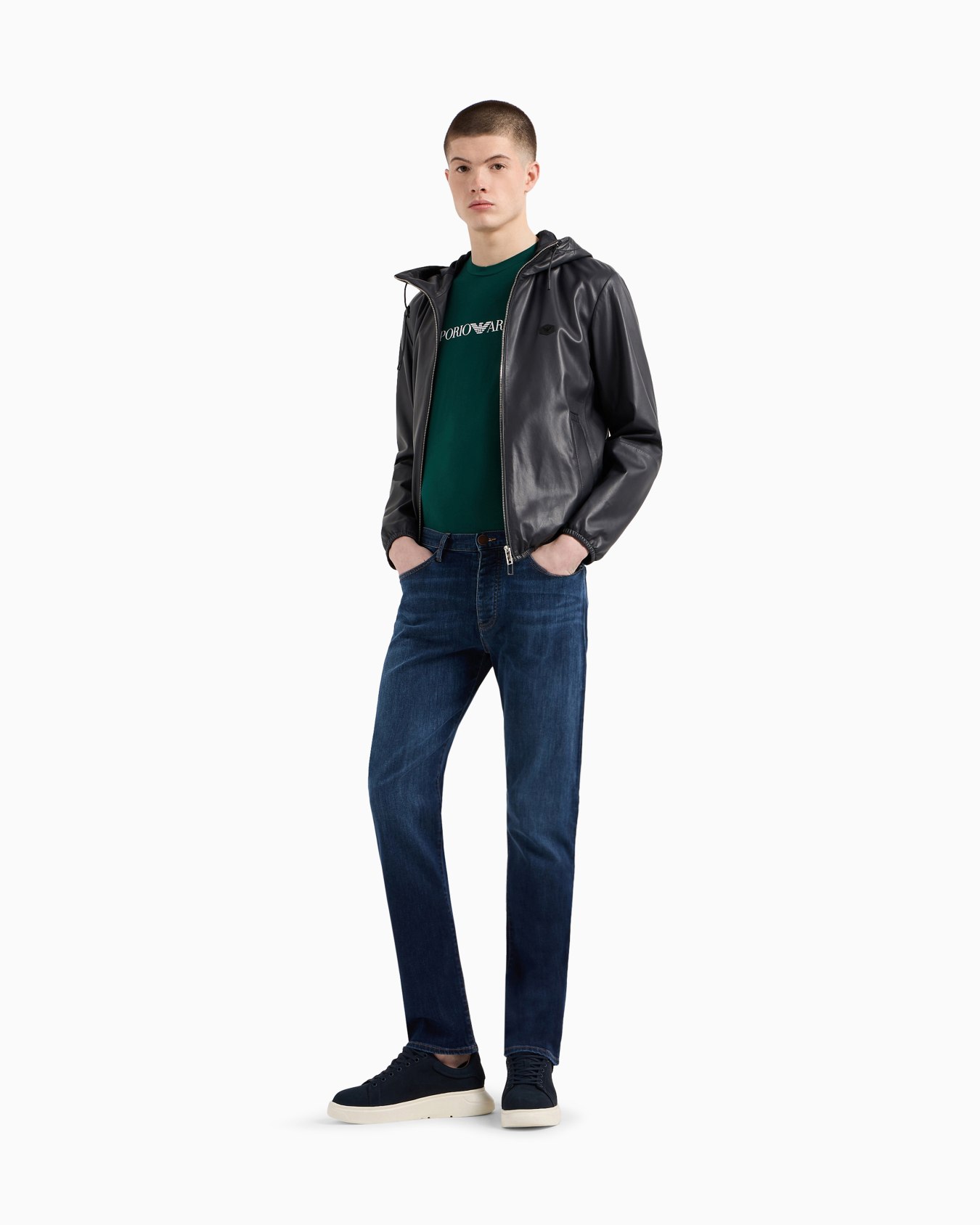 J21 Regular-fit jeans in washed 11.5 oz comfort denim Slide 1