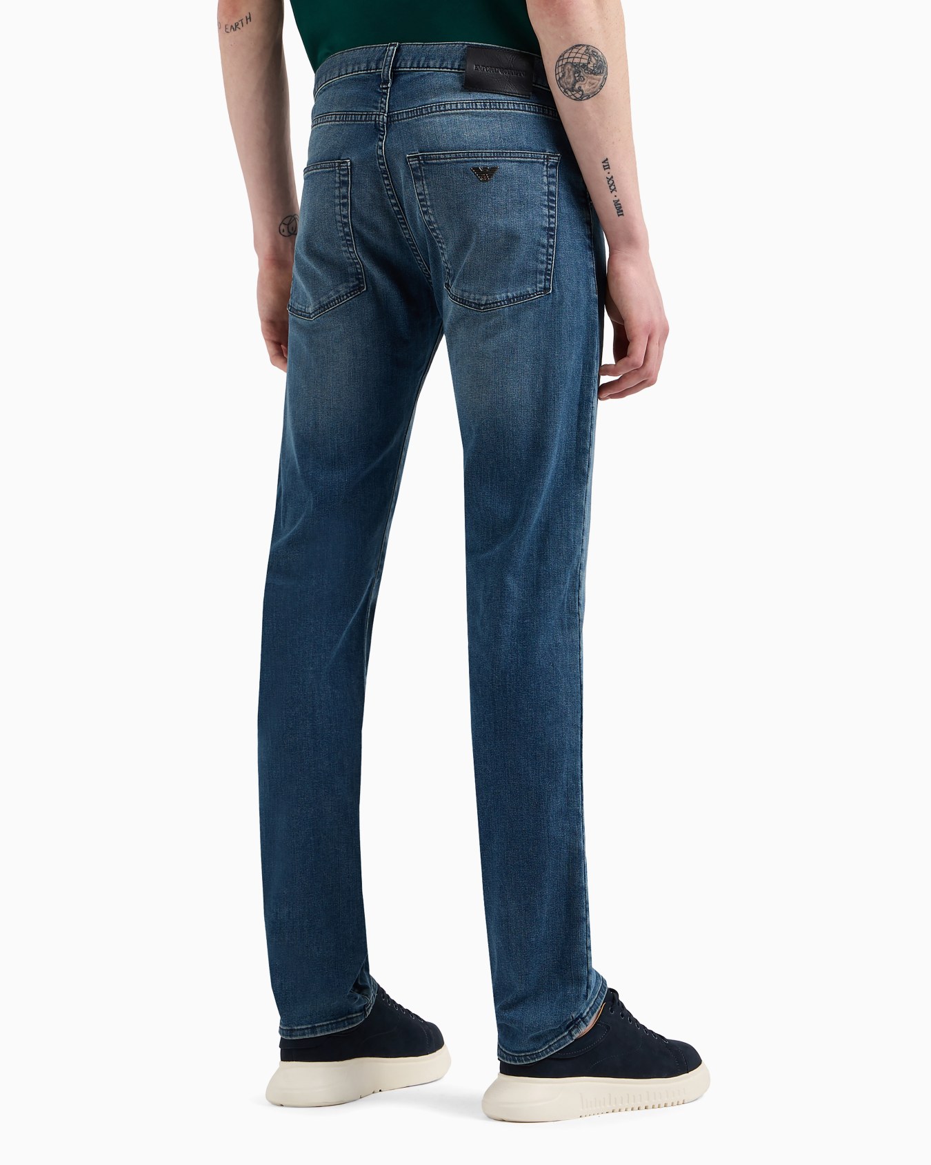 Vaqueros J45 regular fit de cómoda sarga de denim Diapositiva 2