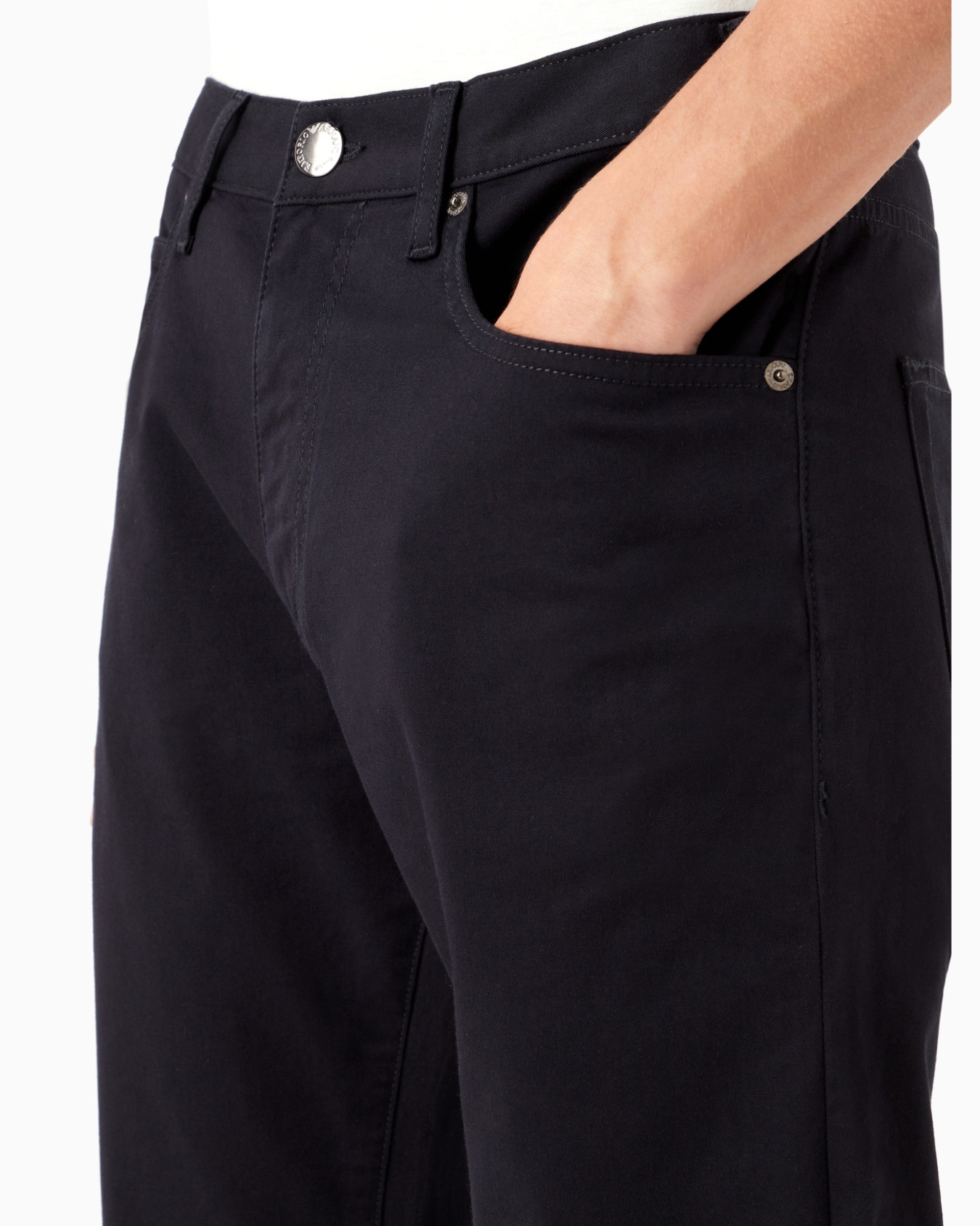 Jeans J45 in Regular Fit aus Stretch-Gabardine Folie 5
