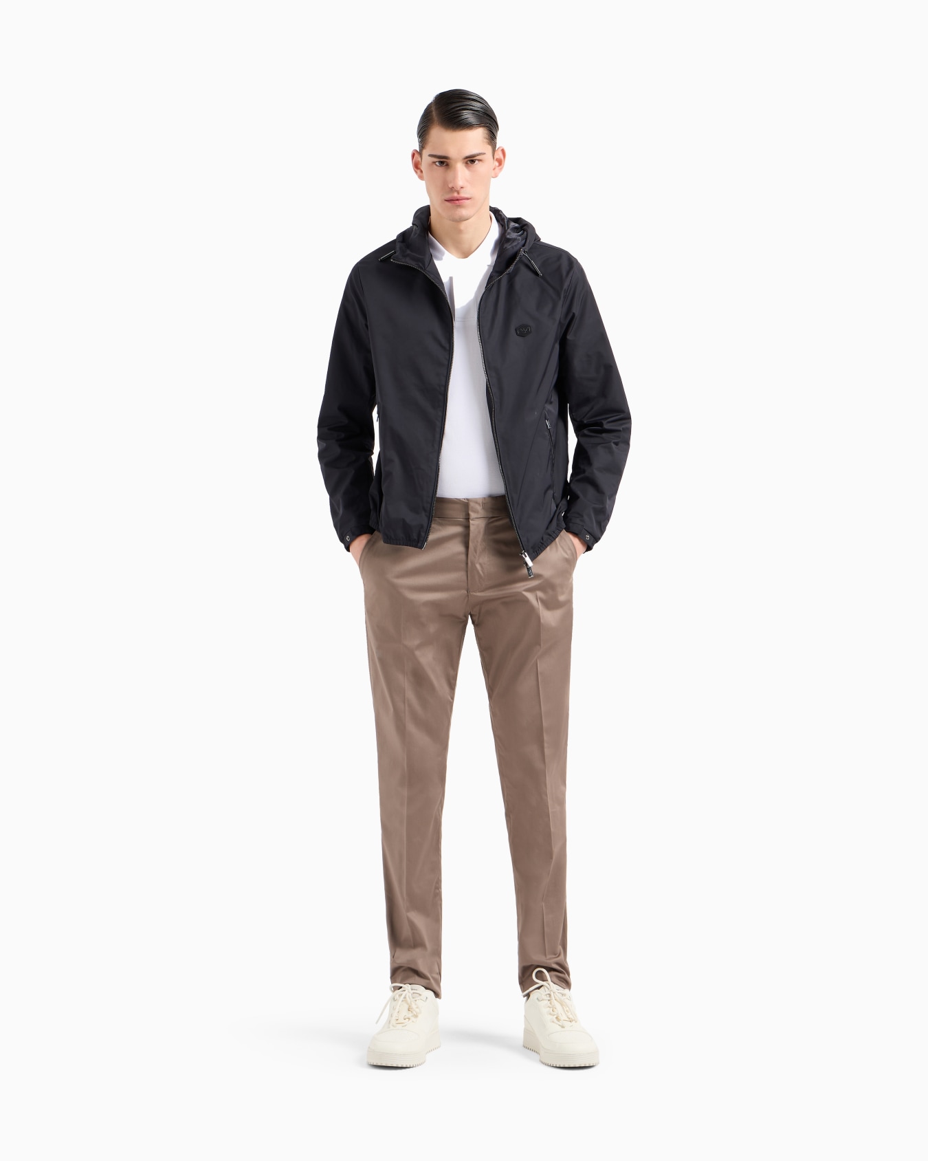 Stretch-cotton chinos Slide 1