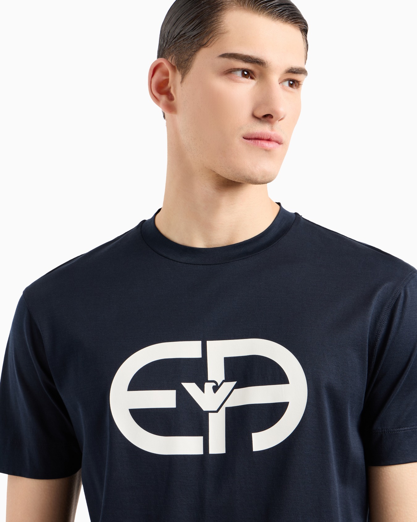 T-shirt en jersey mélange lyocell avec grand logo EA  Diapositive 4