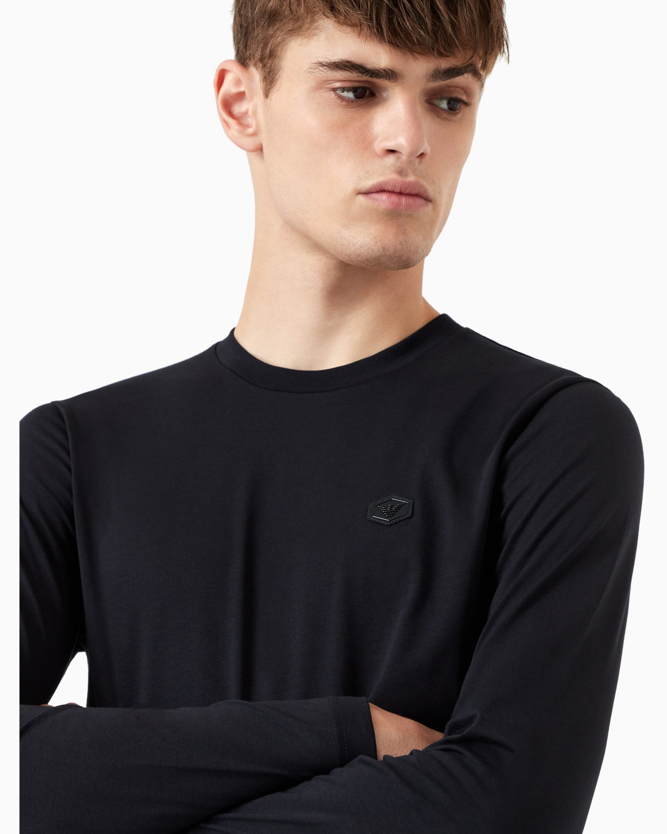Oberteil aus Supima-Jersey mit kleinem Logo-Aufnäher Folie 5