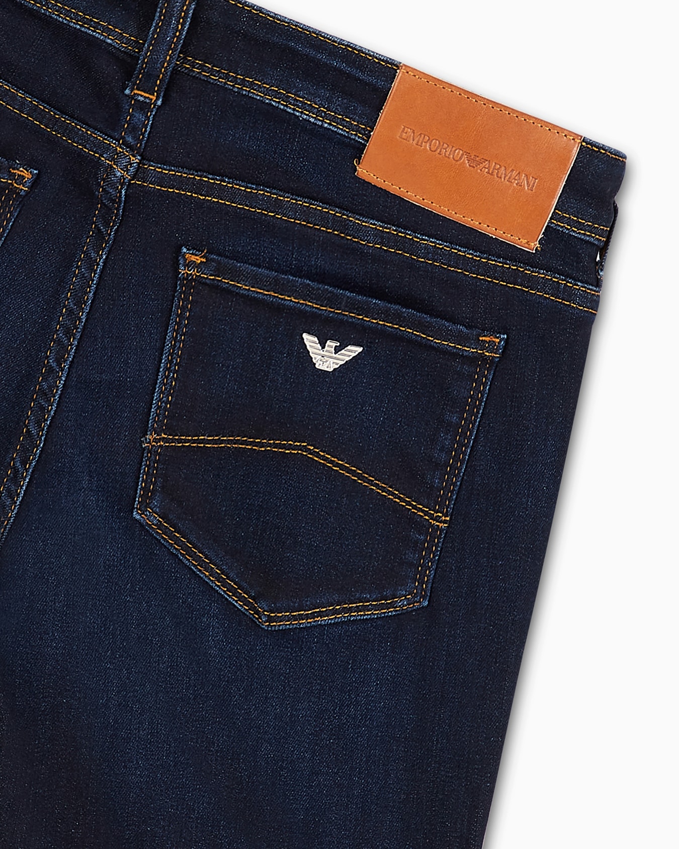 Jean J28 coupe skinny en denim stretch avec mélange de viscose Diapositive 5
